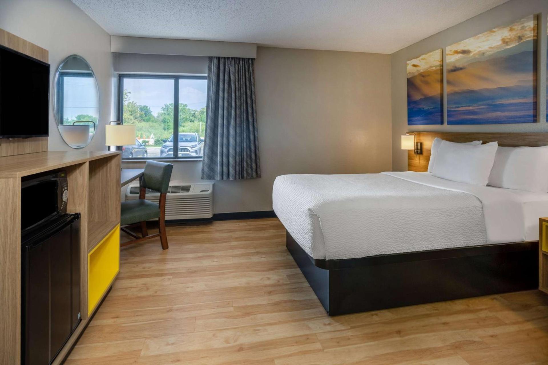 Days Inn by Wyndham Pleasant Prairie Kenosha photo 20