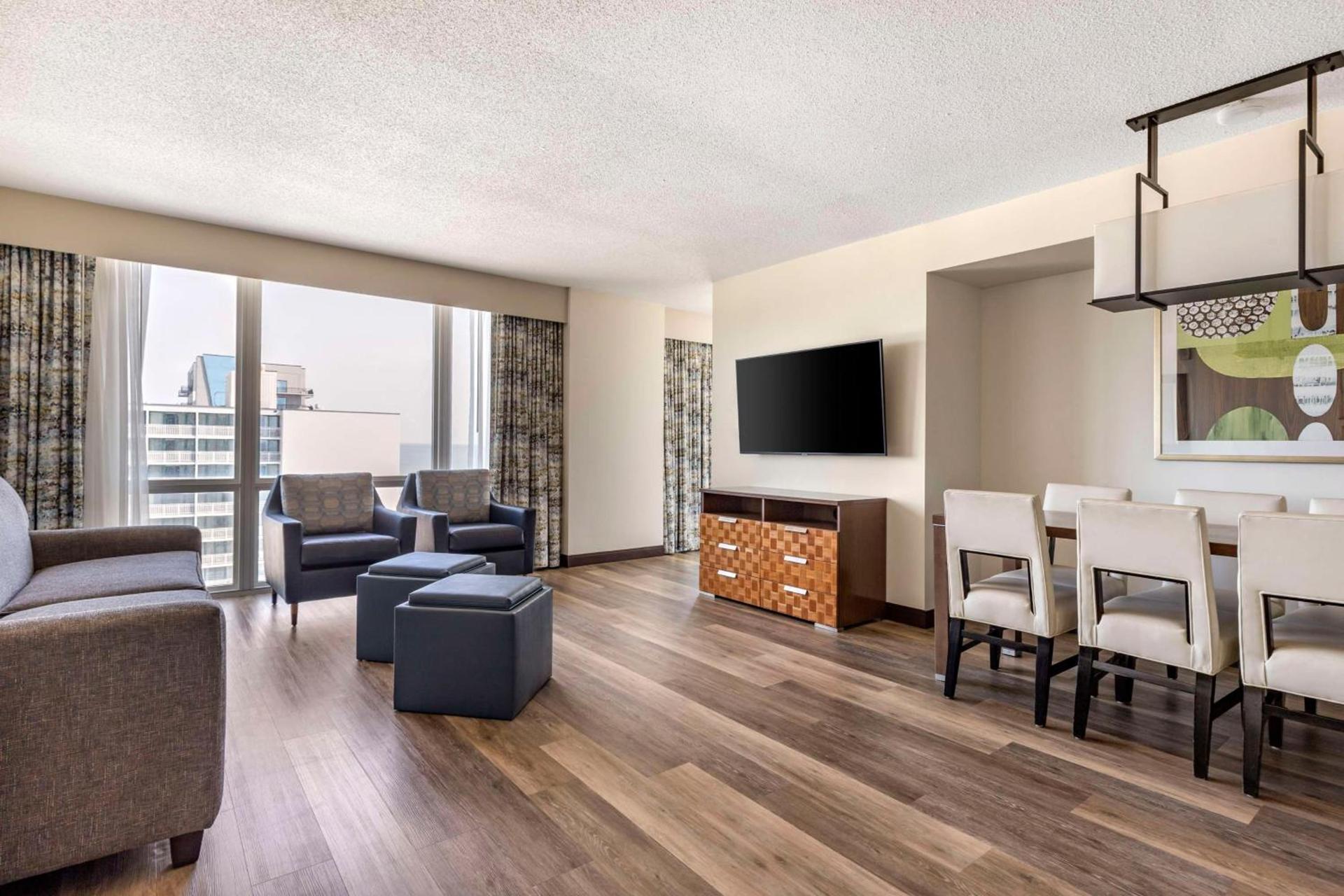 Hilton Vacation Club Oceanaire Virginia Beach photo 18
