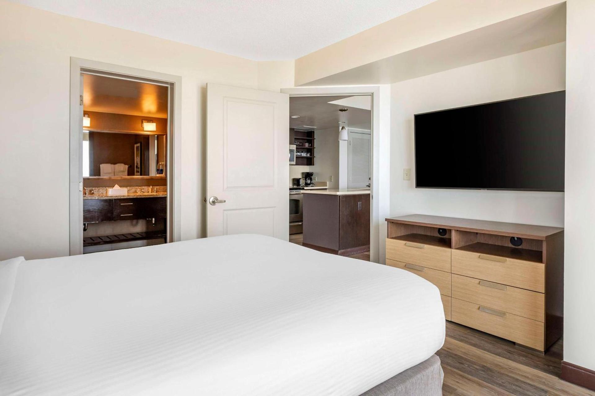 Hilton Vacation Club Oceanaire Virginia Beach photo 39