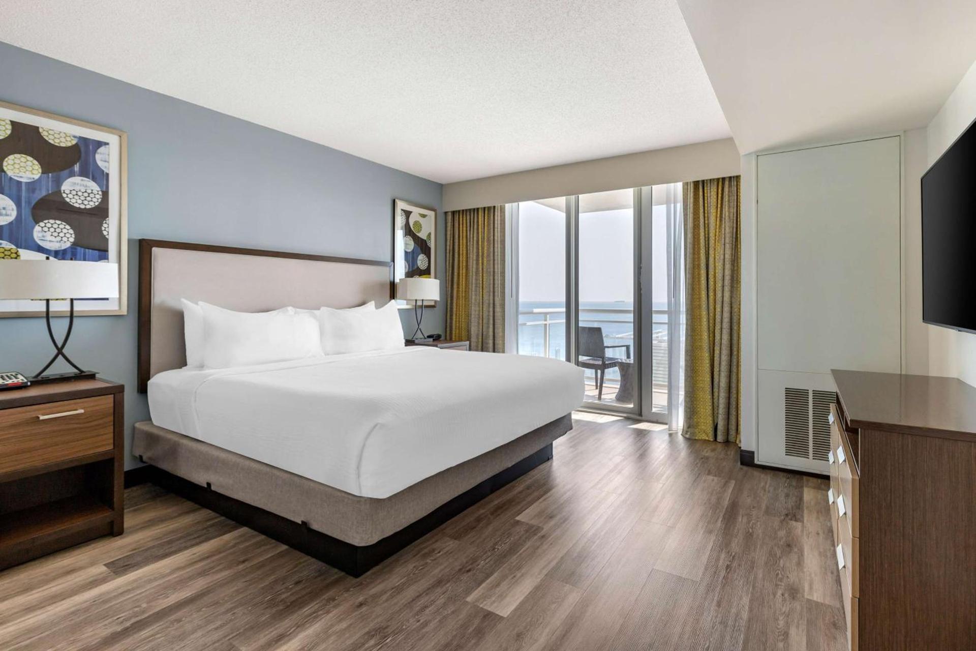 Hilton Vacation Club Oceanaire Virginia Beach photo 41