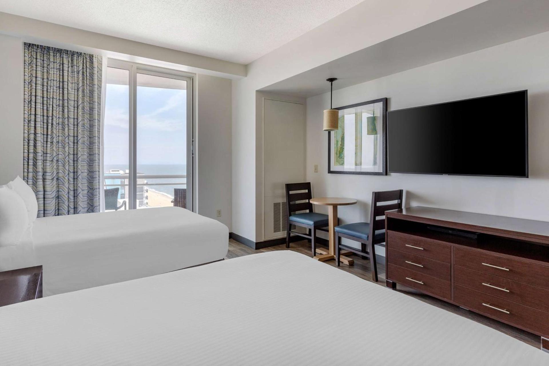 Hilton Vacation Club Oceanaire Virginia Beach photo 44