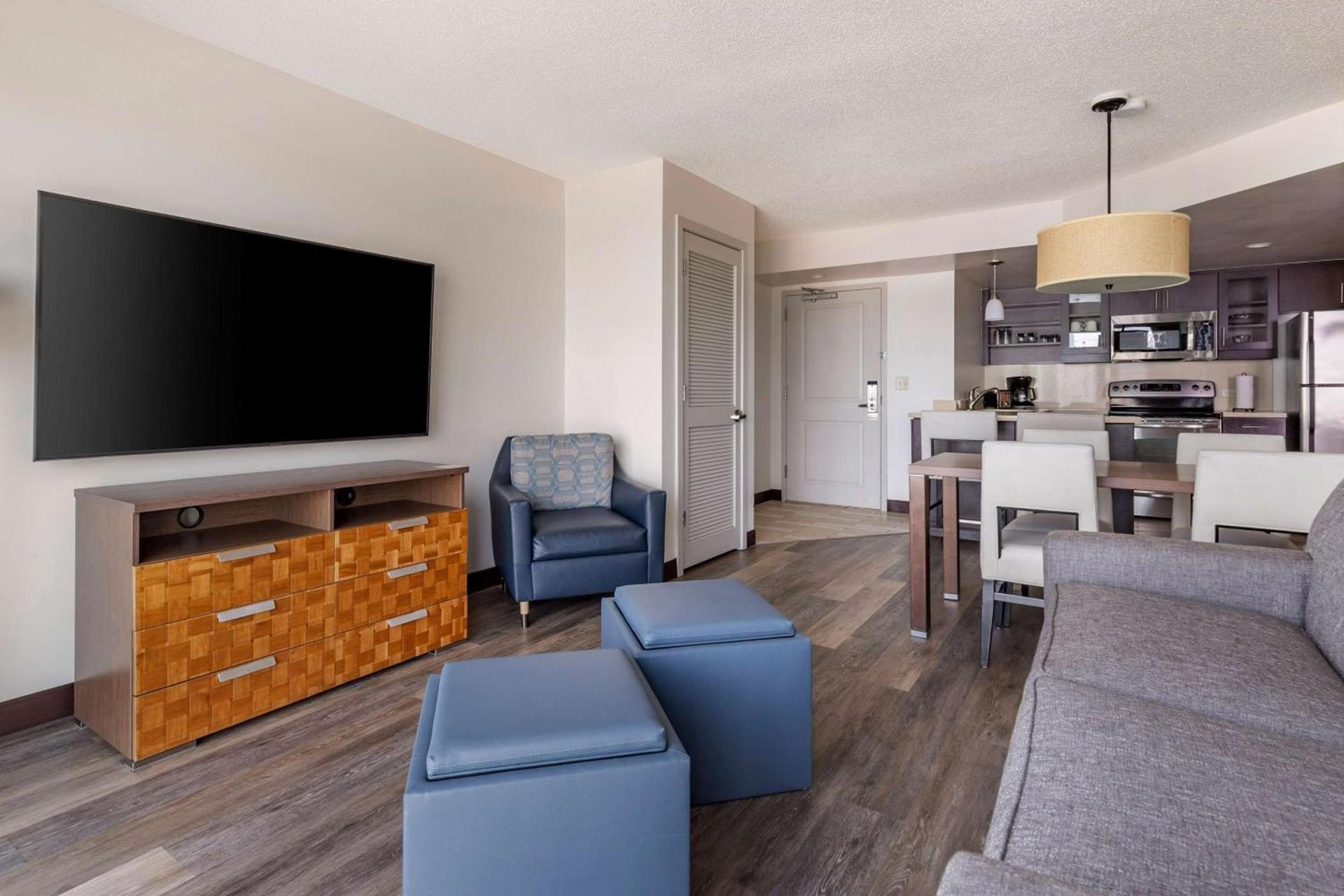 Hilton Vacation Club Oceanaire Virginia Beach photo 54