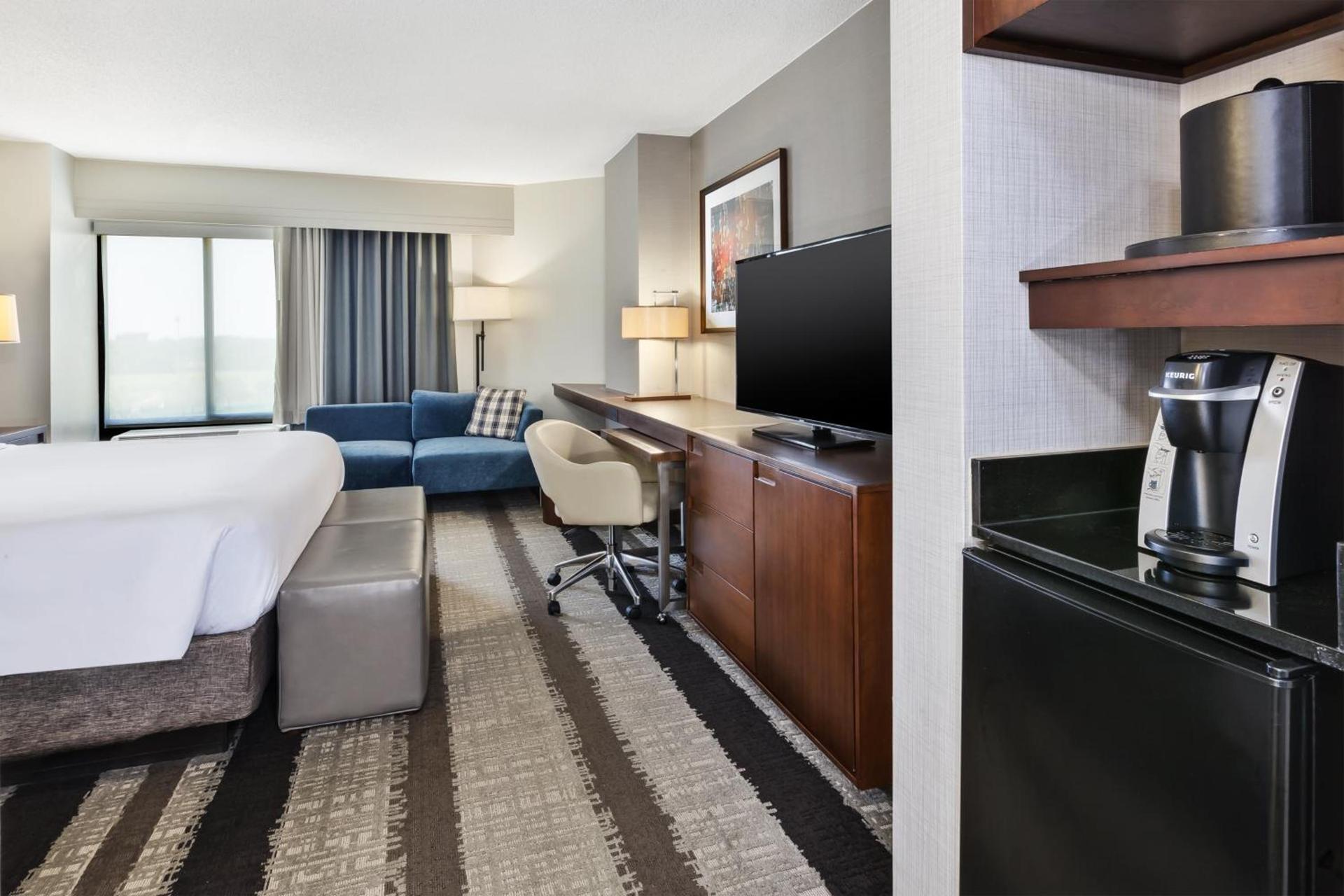 Crowne Plaza Dulles Airport by IHG photo 56