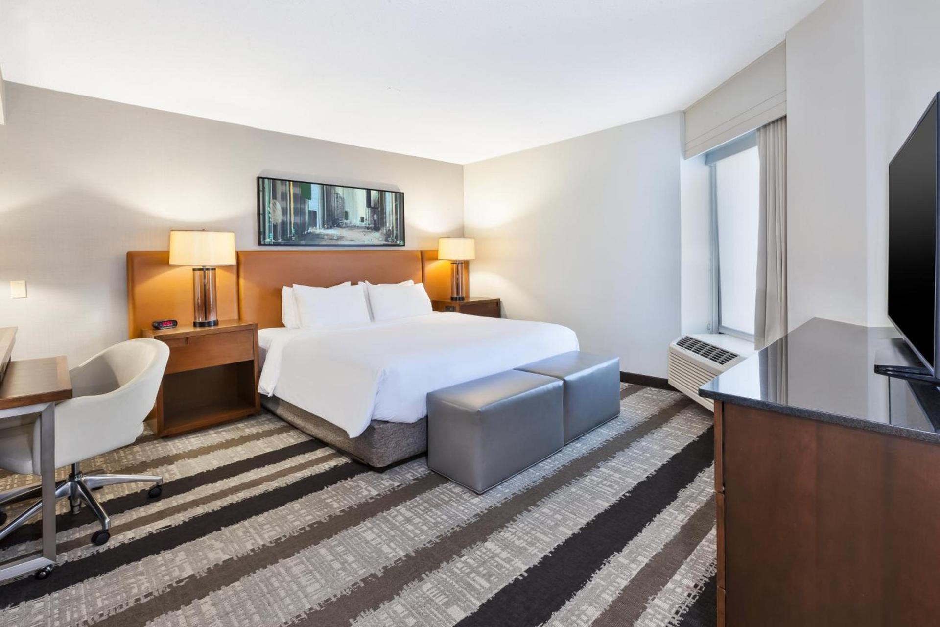 Crowne Plaza Dulles Airport by IHG photo 77