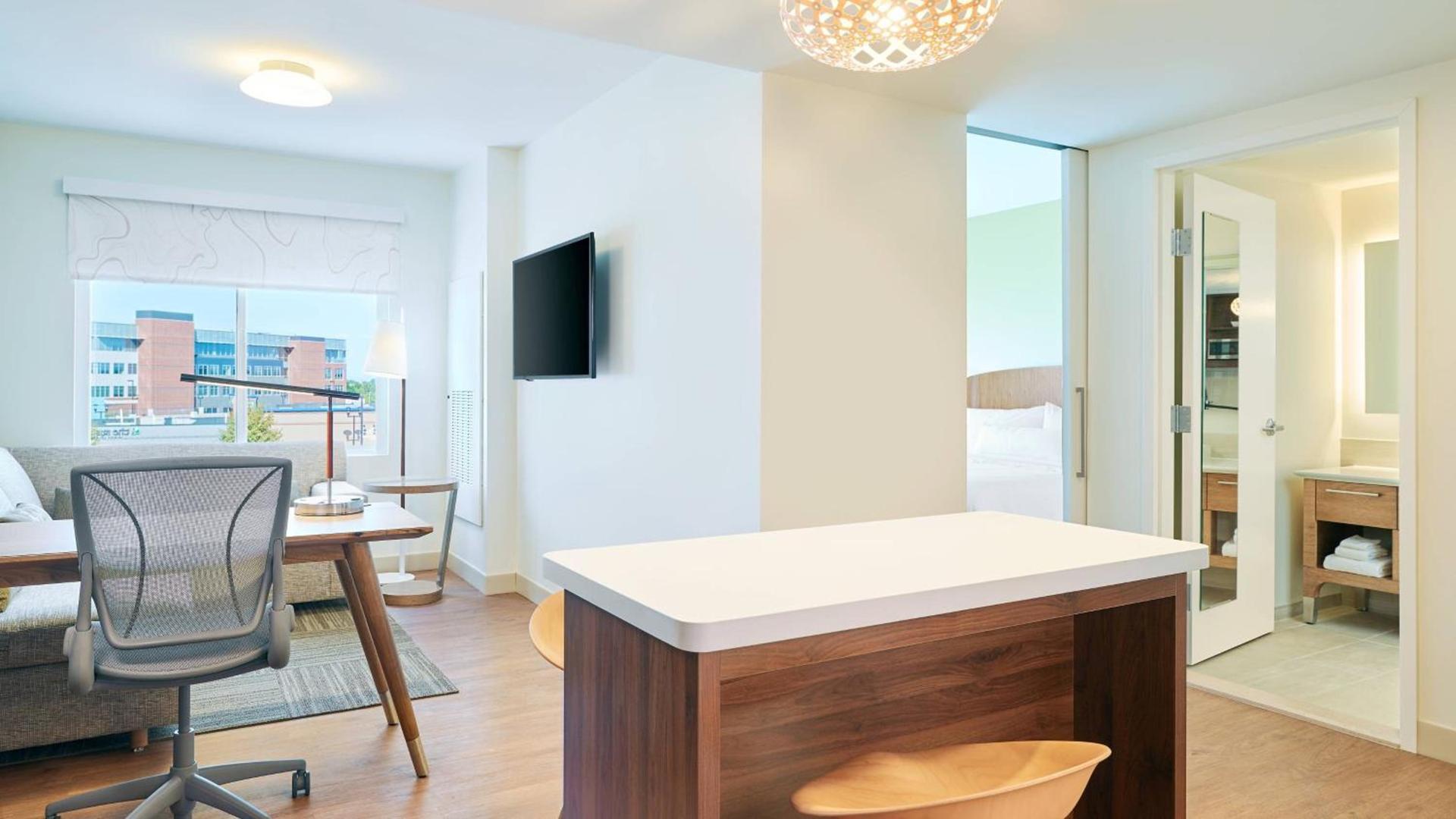 Element West Des Moines photo 7