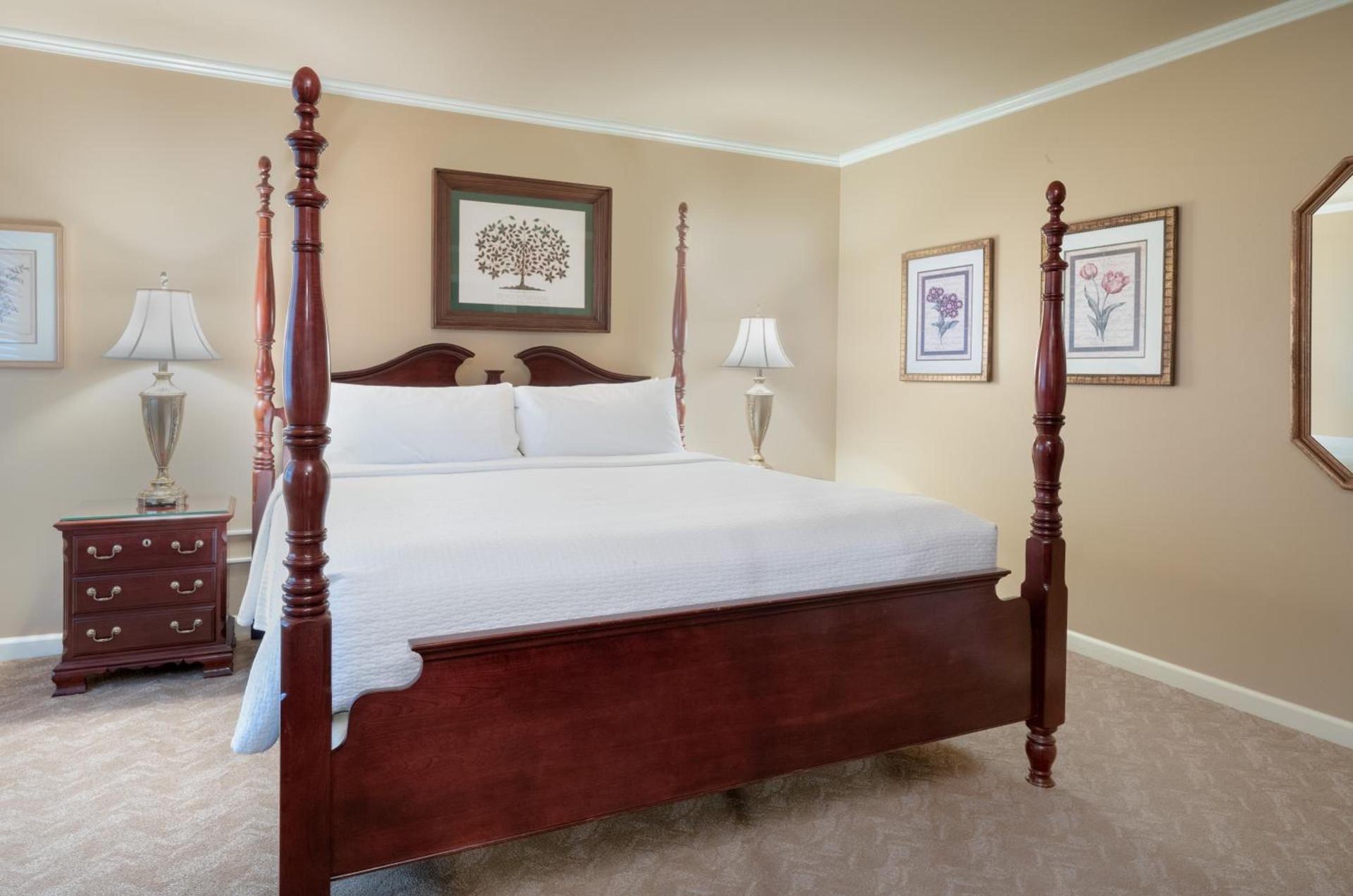 Pine Barn Inn photo 16
