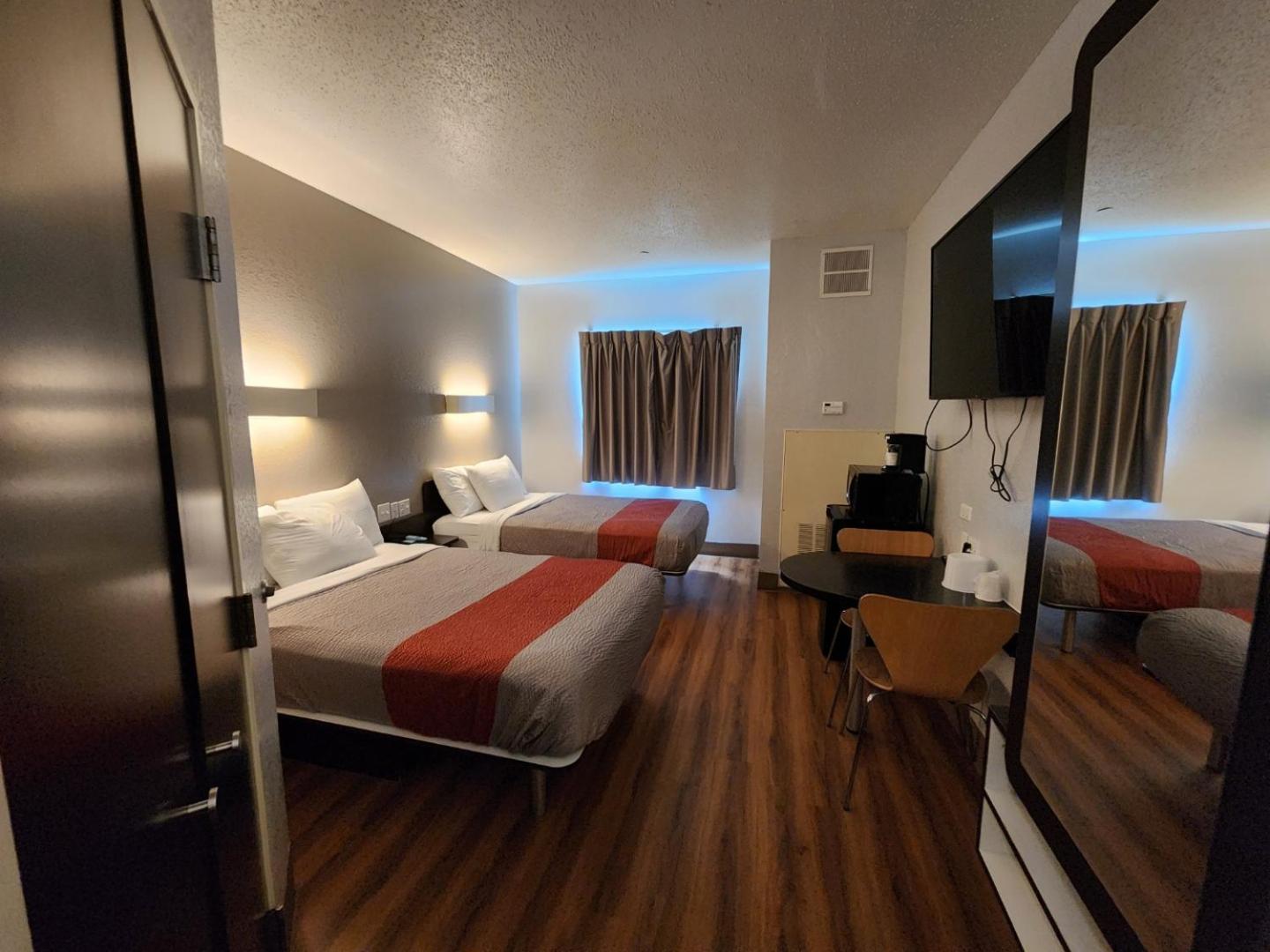 Motel 6-Biloxi, MS - Beach photo 23