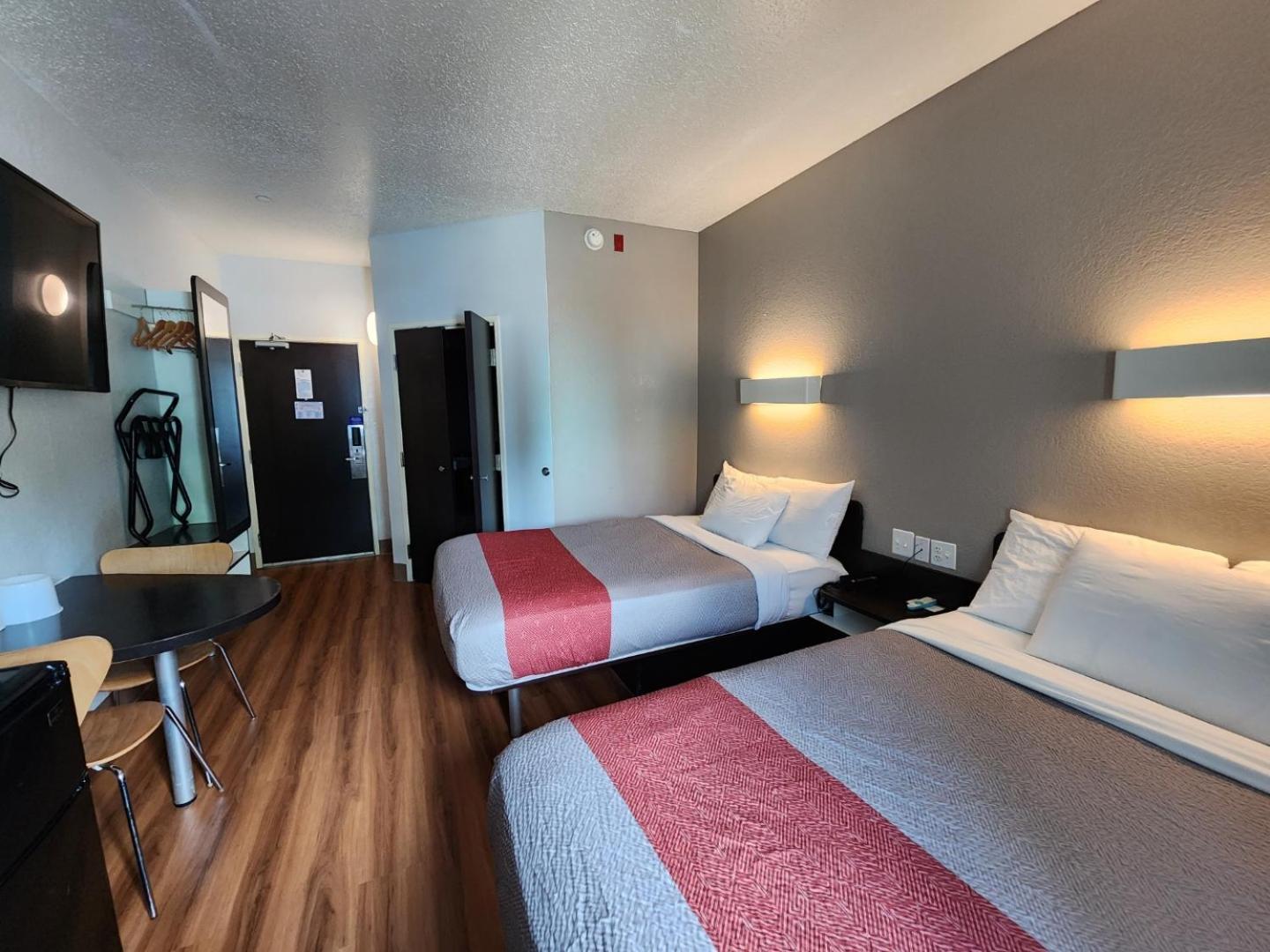 Motel 6-Biloxi, MS - Beach photo 24