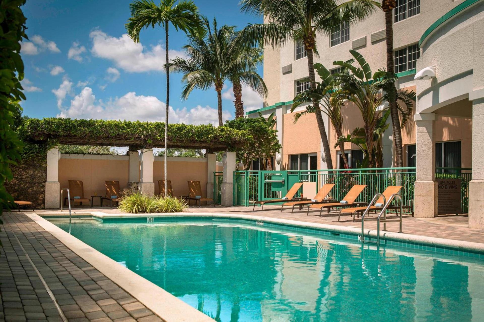 Courtyard by Marriott Fort Lauderdale Airport & Cruise Port photo 30