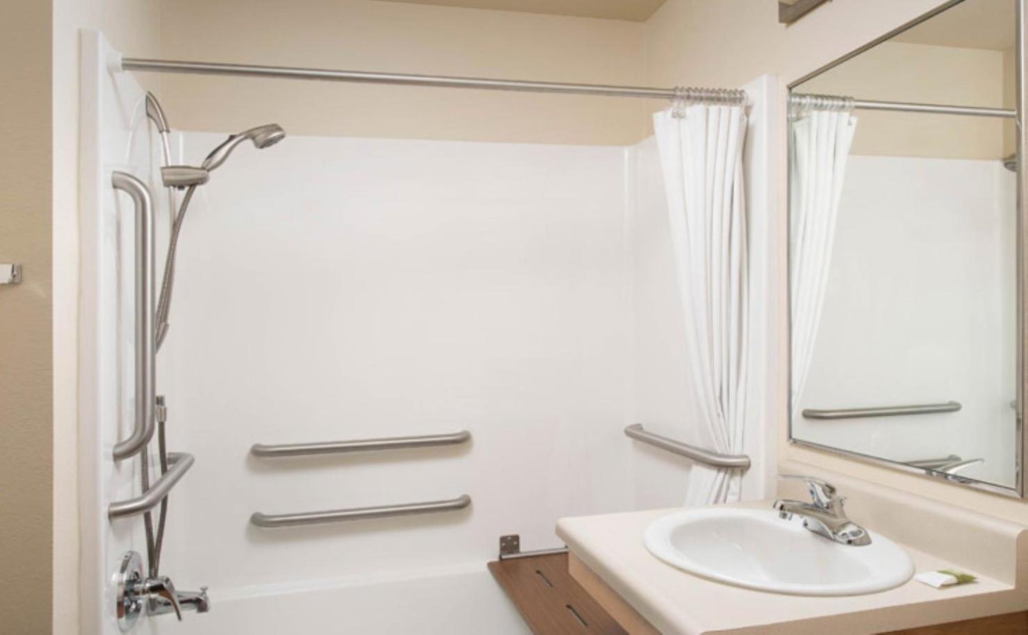 WoodSpring Suites Sioux Falls photo 16