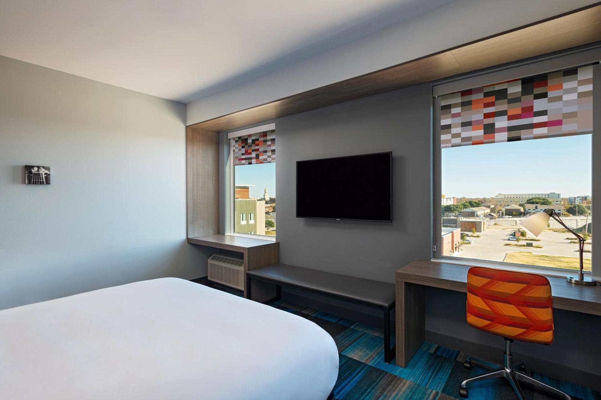 Aloft by Marriott Waco Downtown photo 8