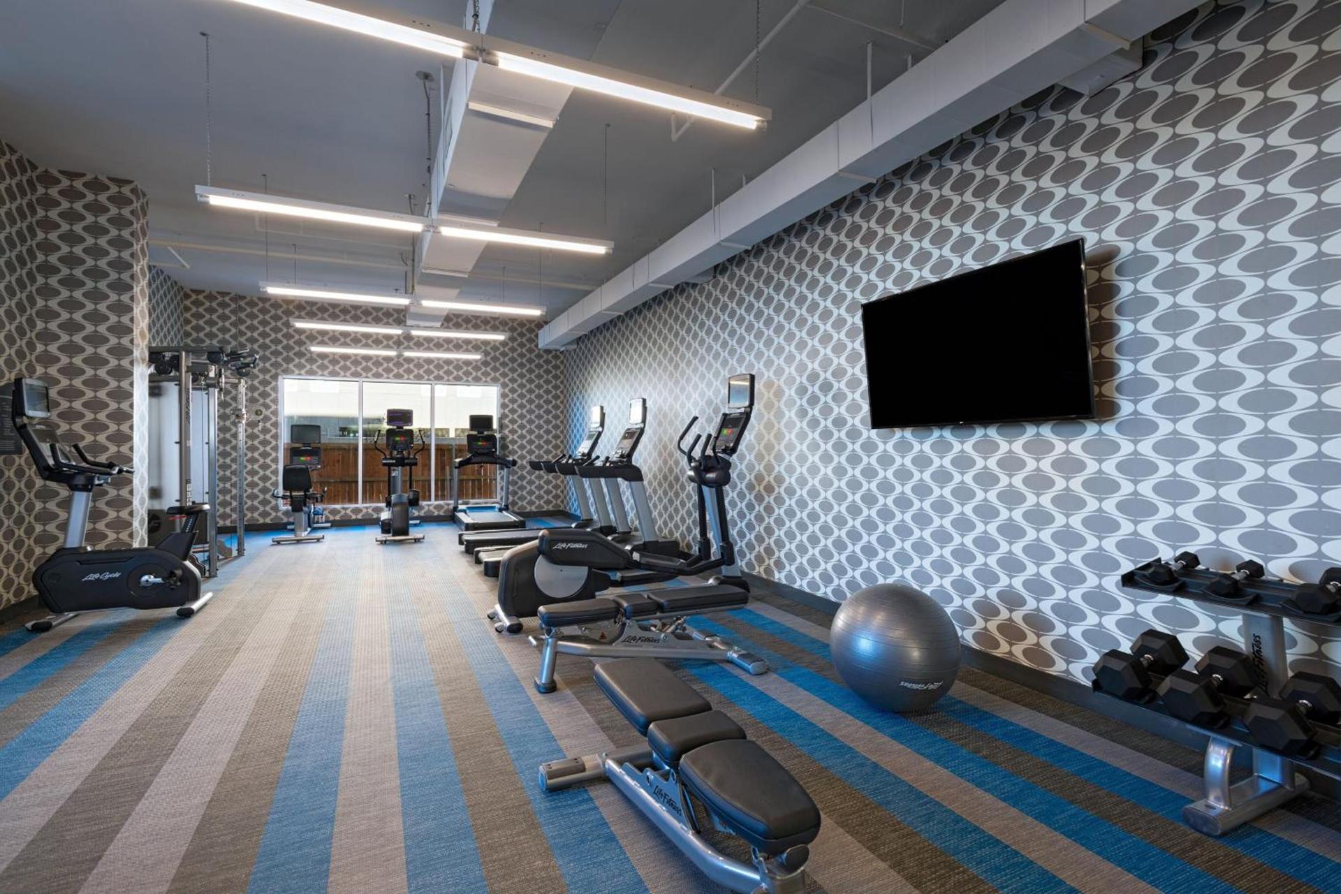 Aloft by Marriott Waco Downtown photo 18