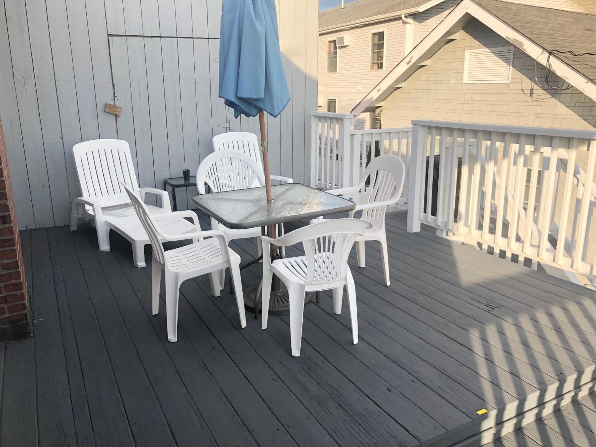 Sandpiper Beachfront Motel photo 36