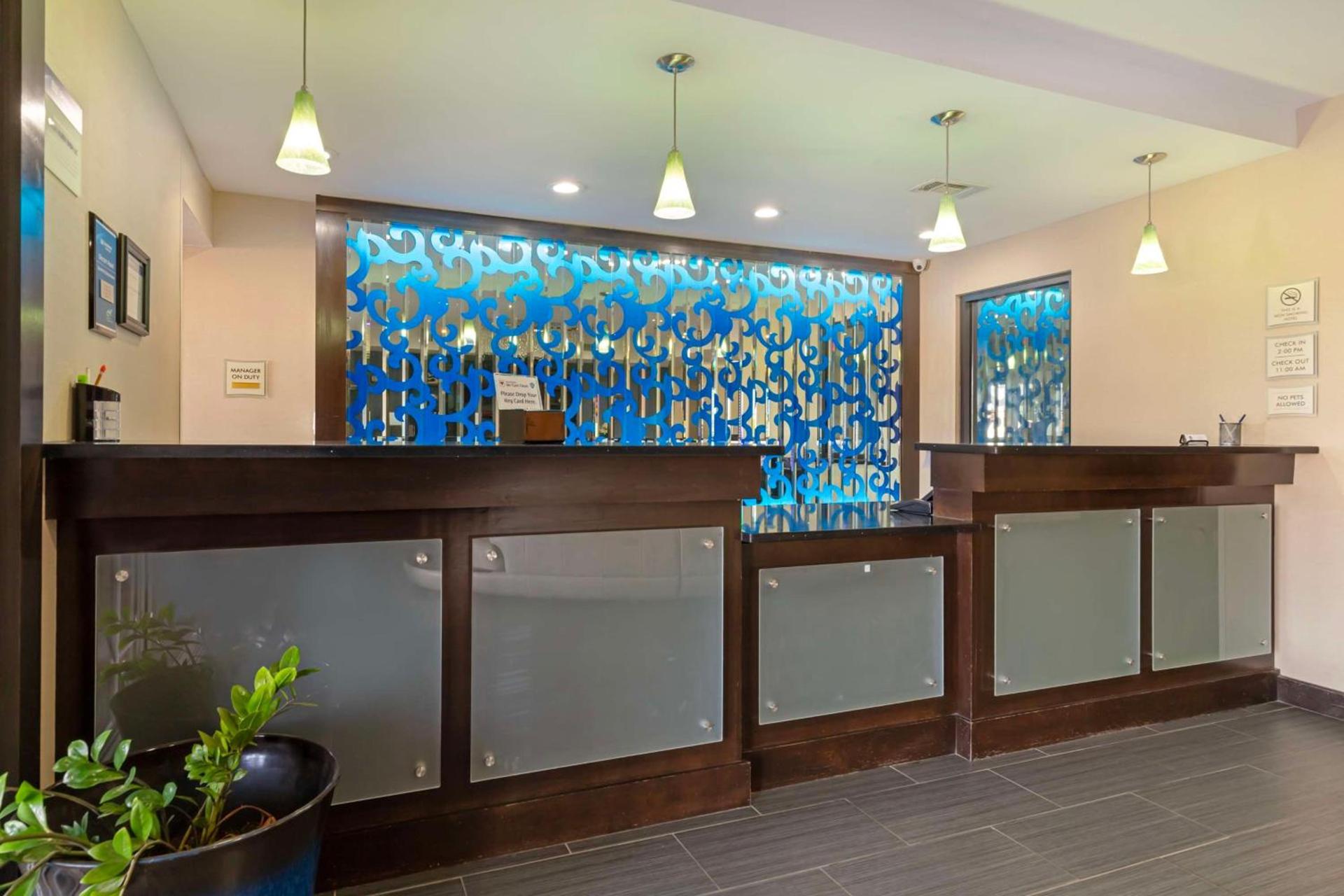 Best Western Plus Pleasanton Hotel photo 10