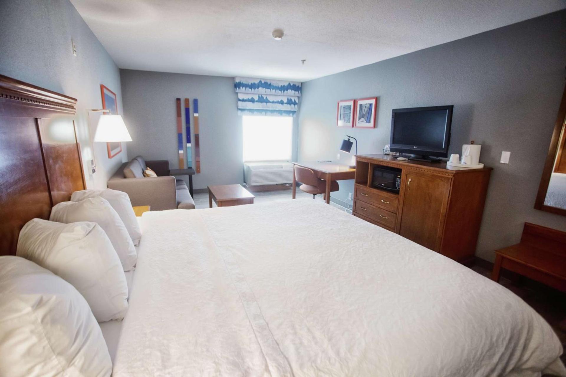 Hampton Inn Marion photo 24
