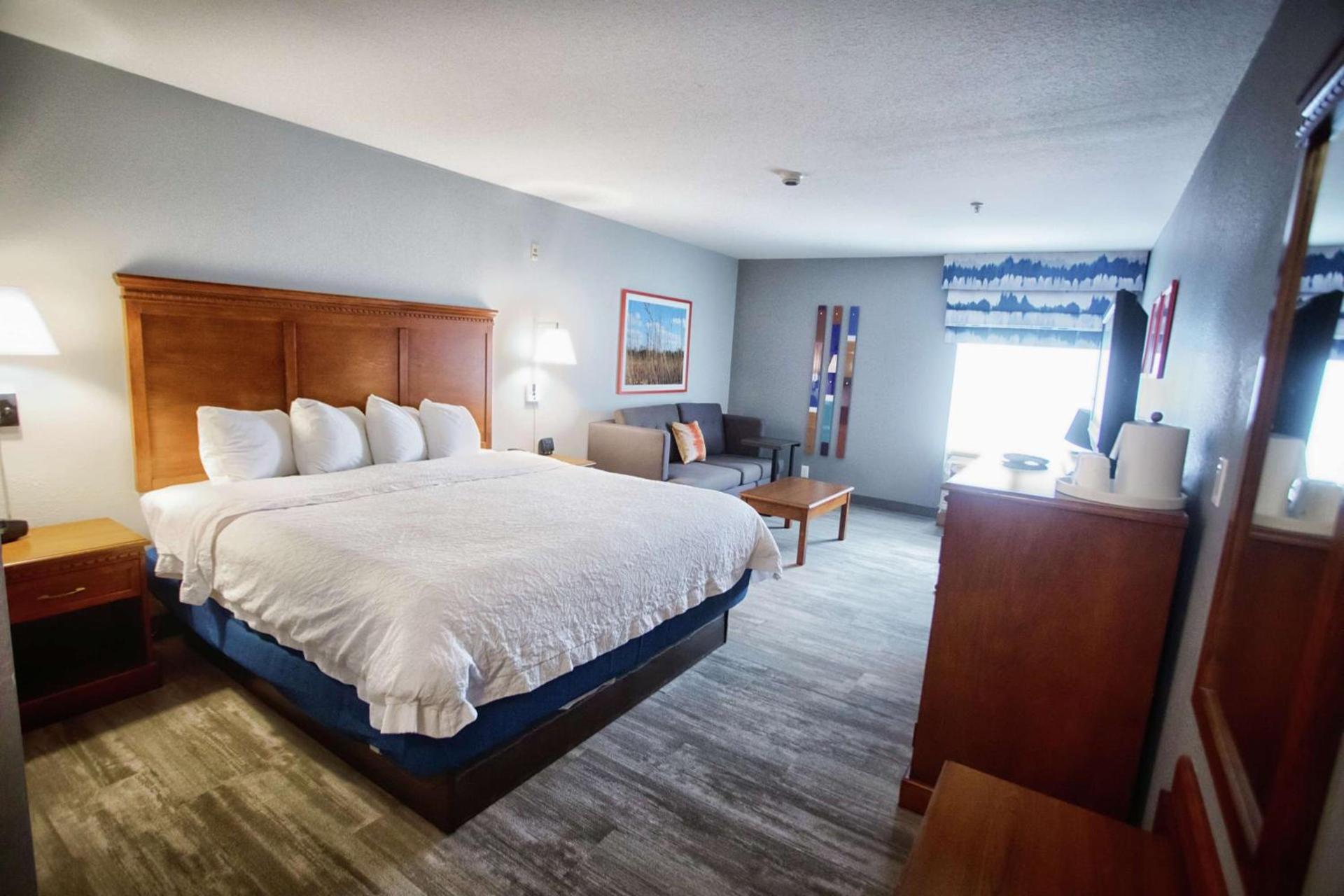 Hampton Inn Marion photo 29