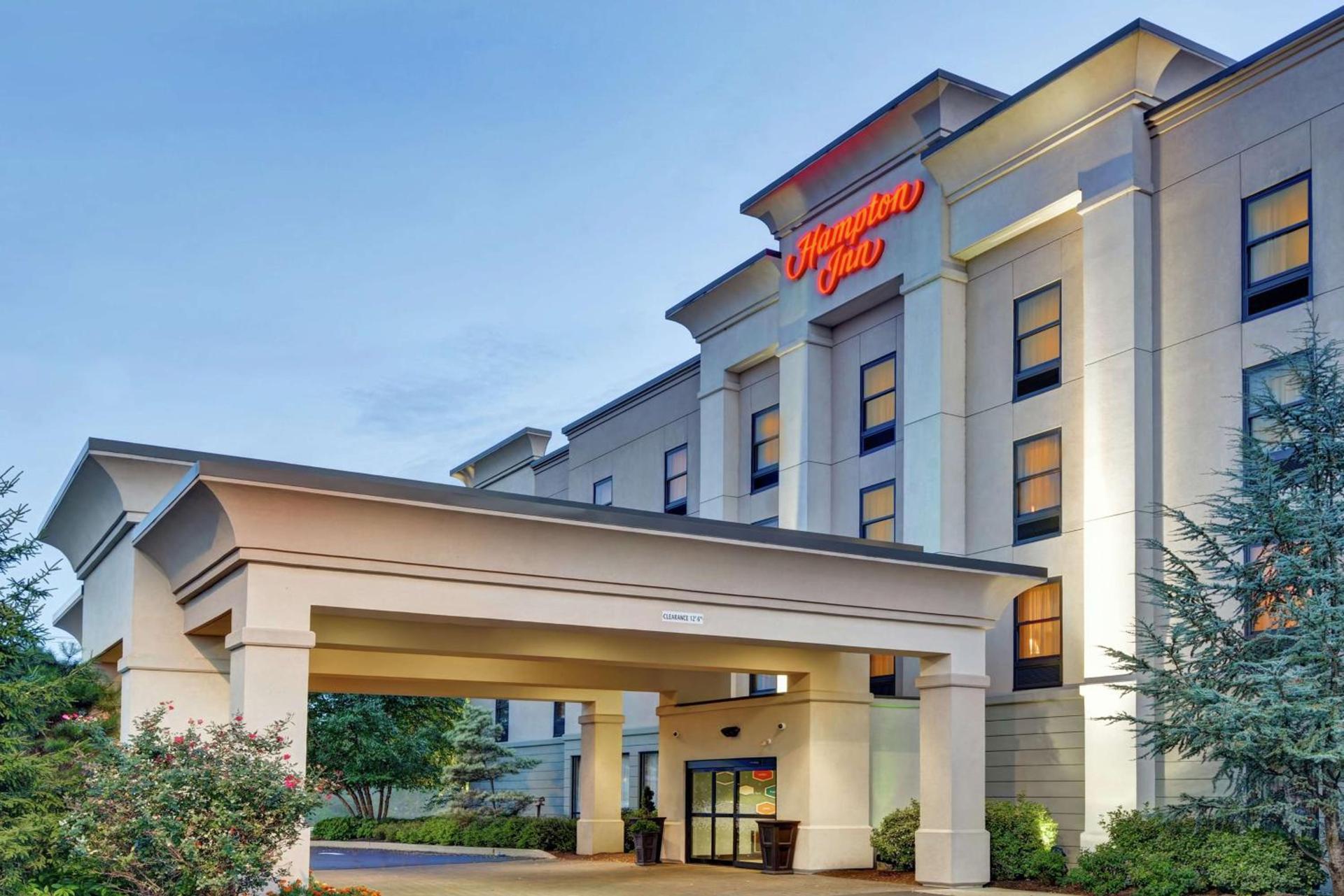 Hampton Inn Lewisburg photo 3
