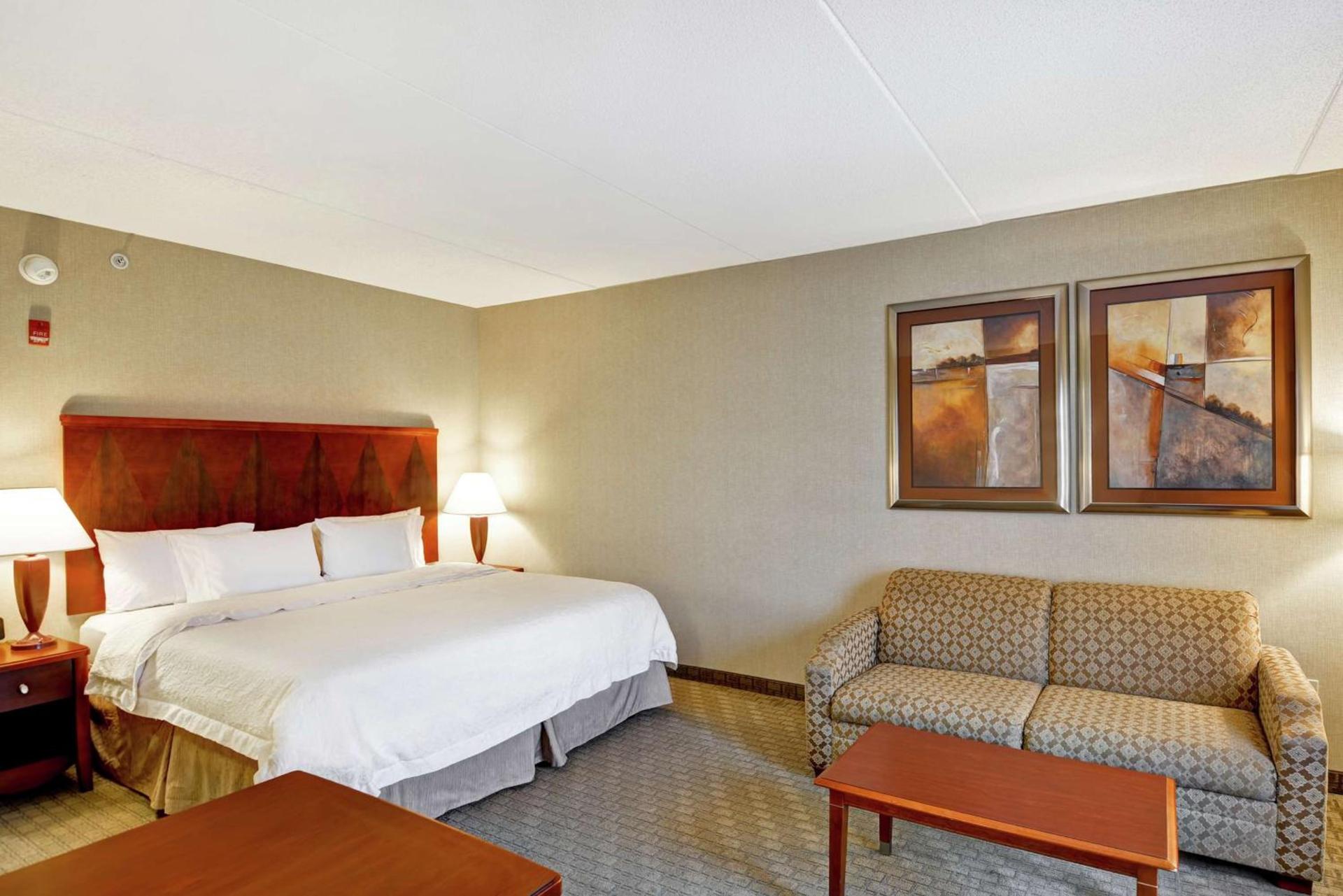 Hampton Inn Lewisburg photo 27