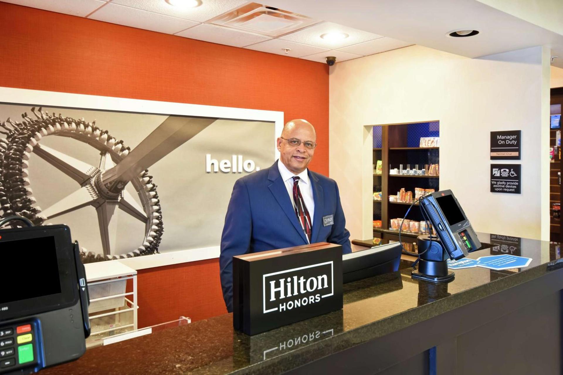 Hampton Inn Middletown photo 11