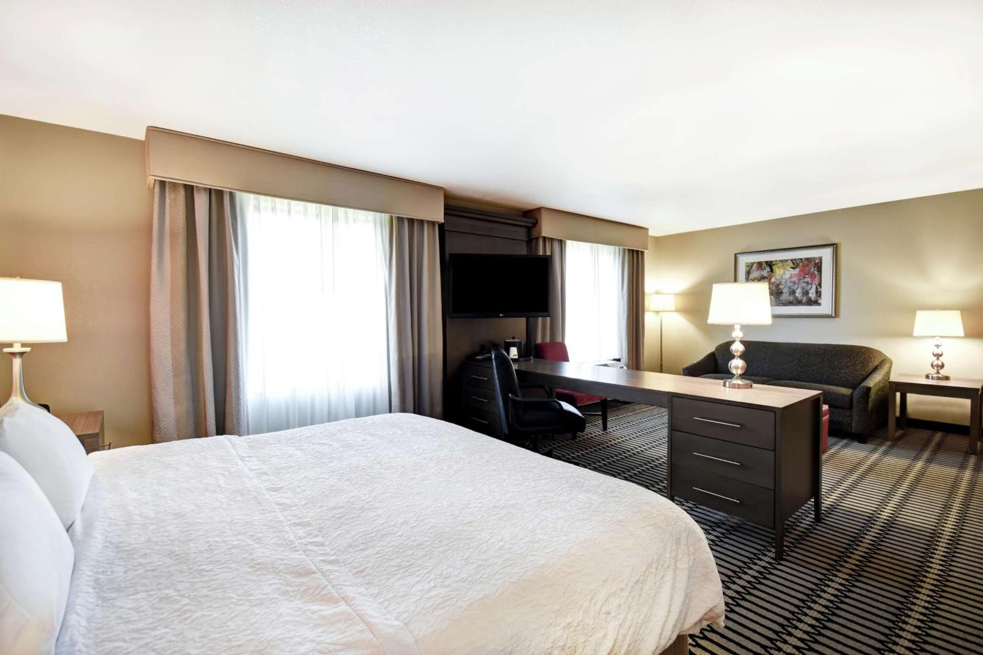 Hampton Inn Middletown photo 46