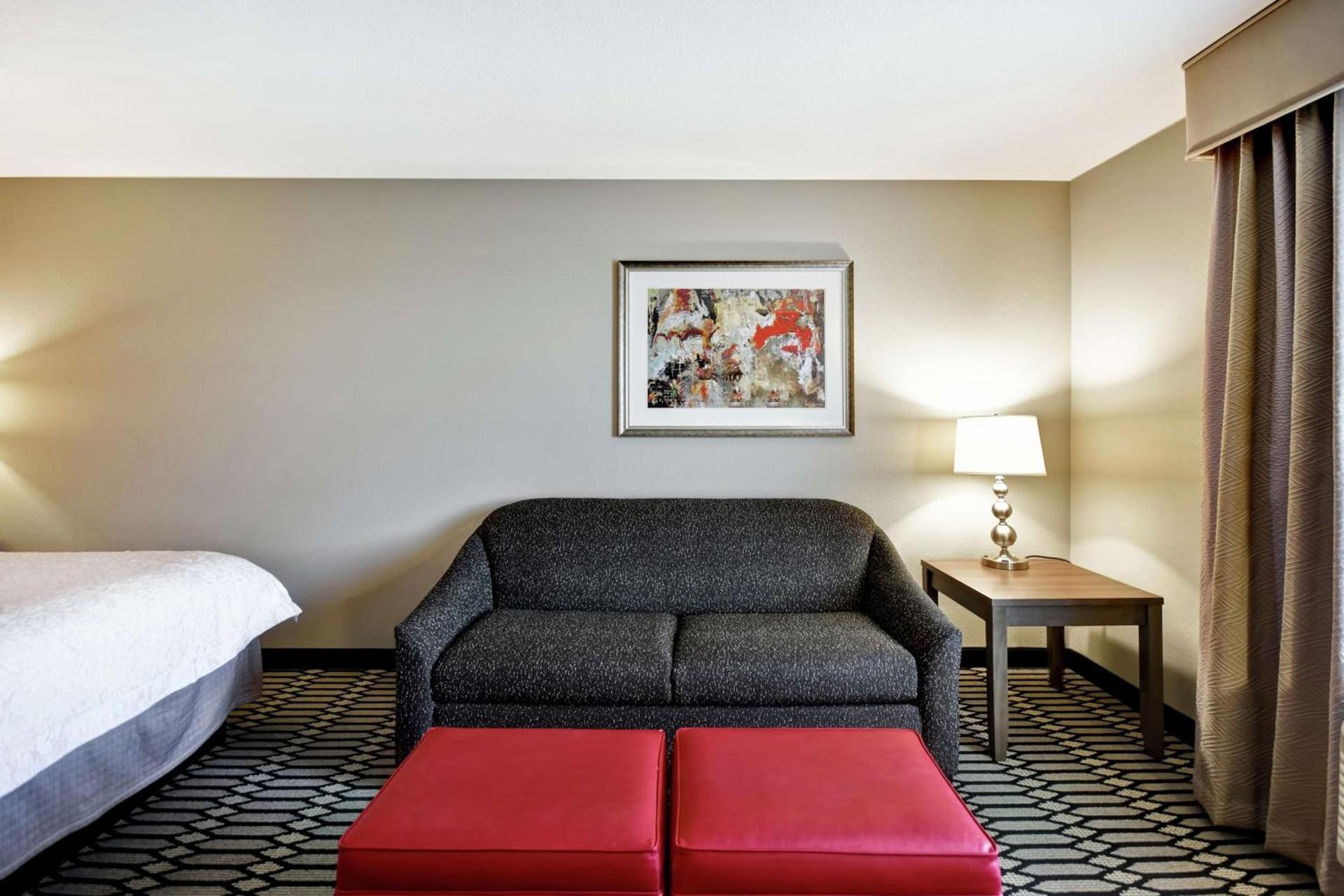 Hampton Inn Middletown photo 51