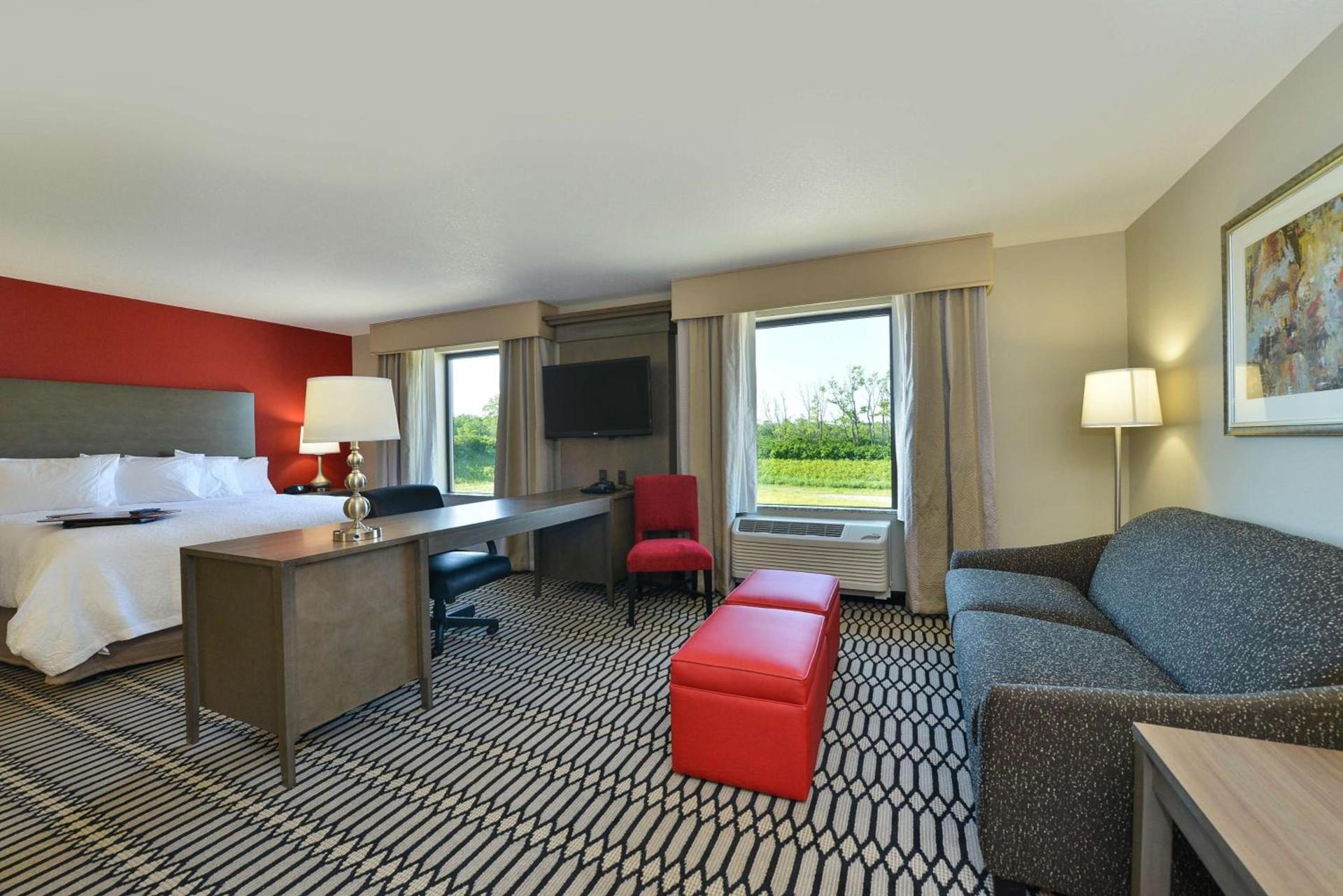 Hampton Inn Middletown photo 59