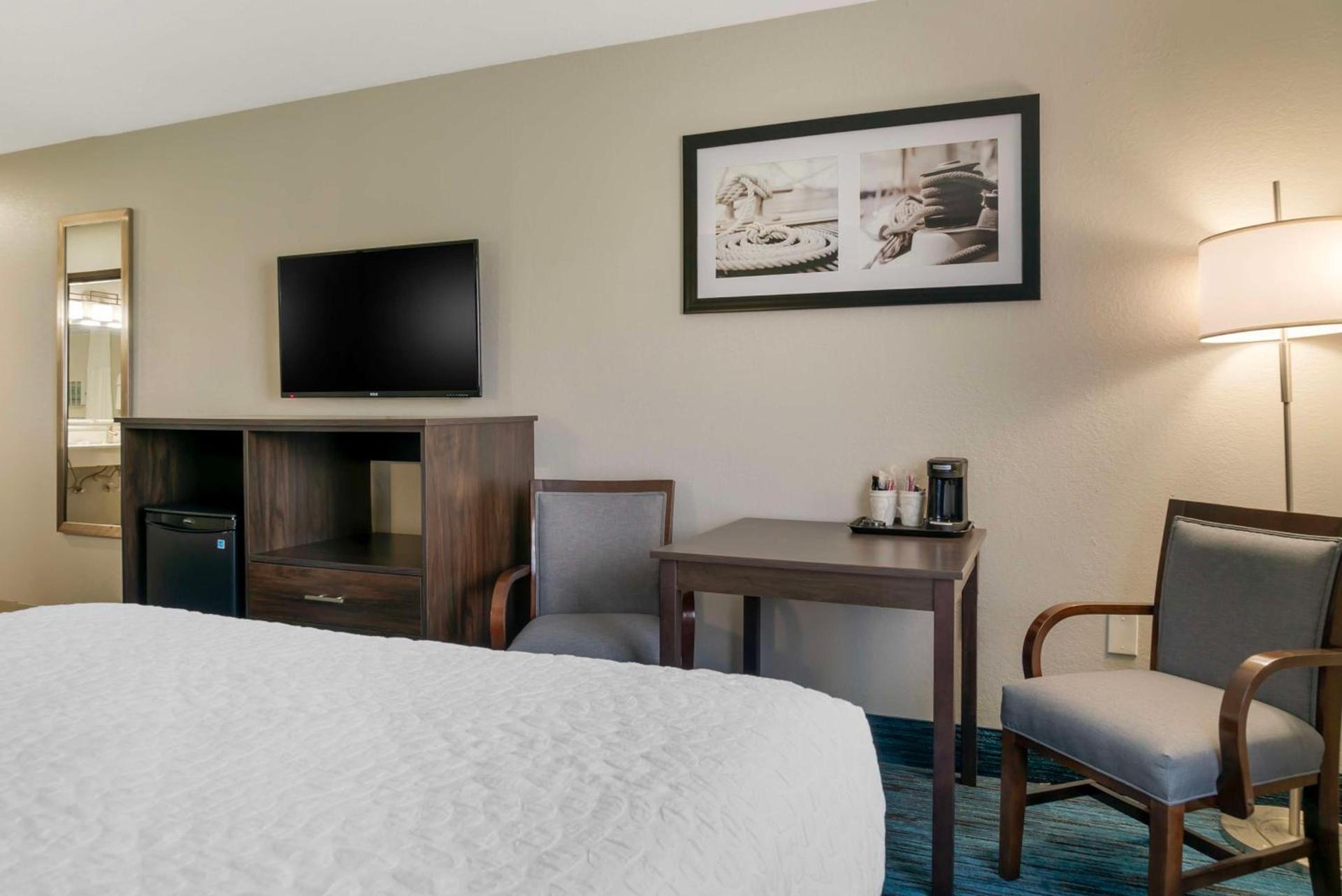 Best Western Clare Hotel photo 12