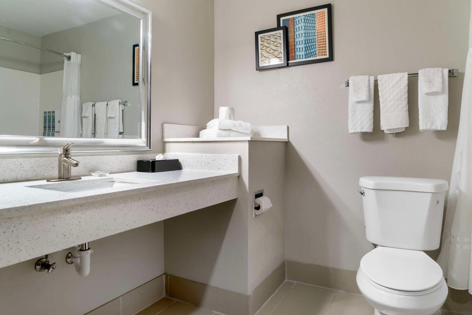 Best Western Clare Hotel photo 18