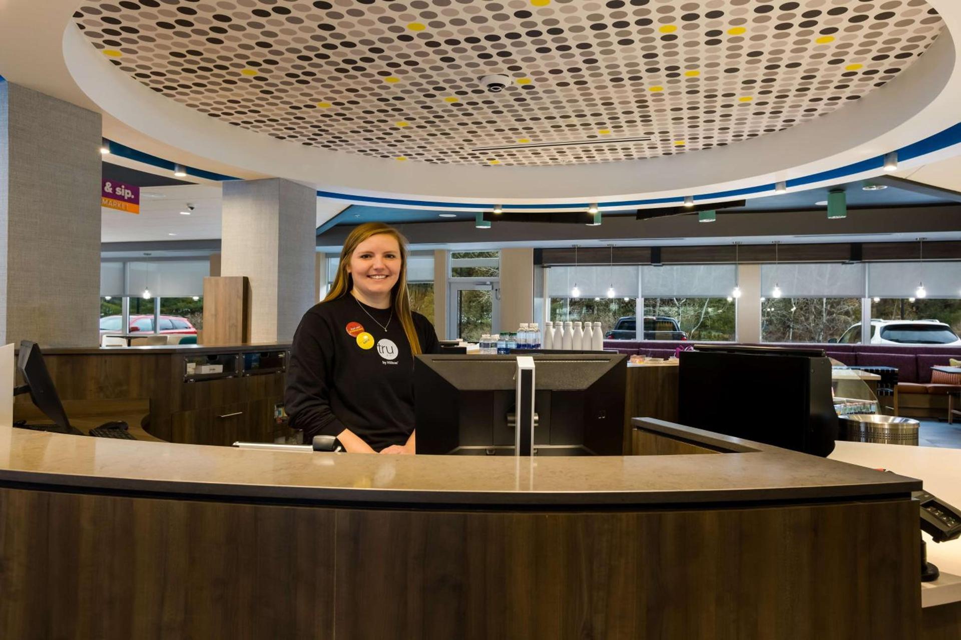 Tru By Hilton Traverse City photo 10