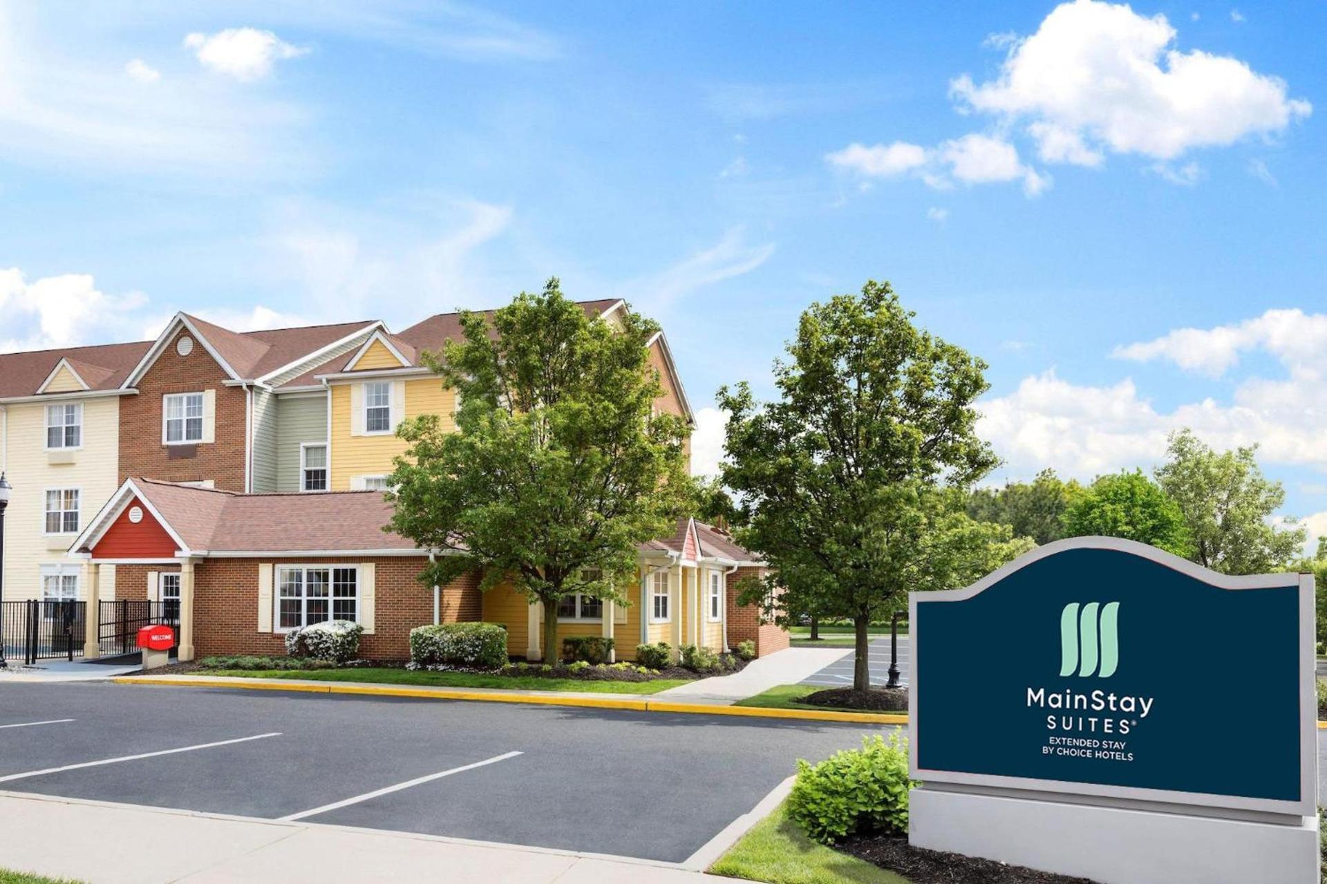 MainStay Suites Mt Laurel - Philadelphia photo 34