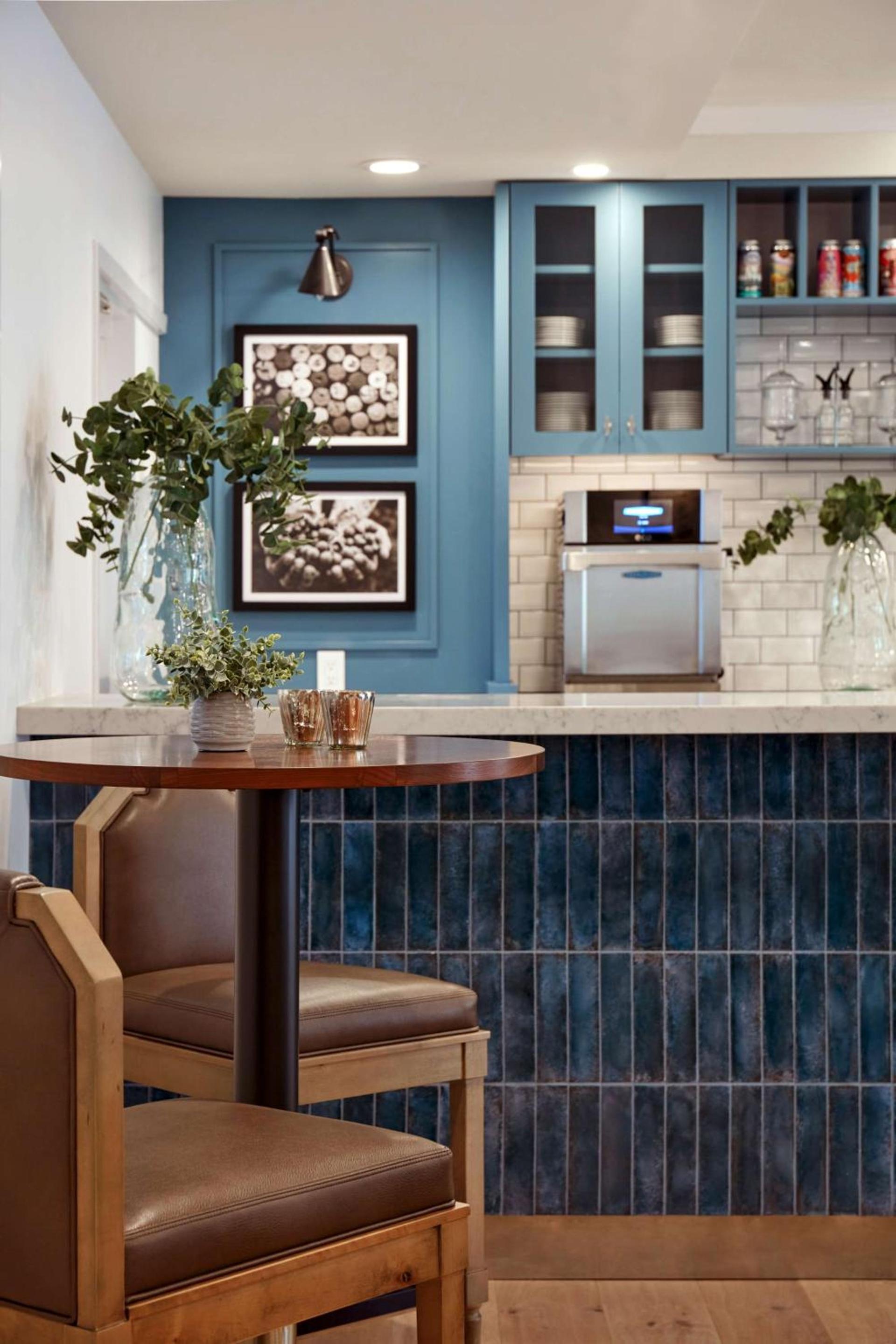 The Lodge at Healdsburg, Tapestry Collection by Hilton photo 11