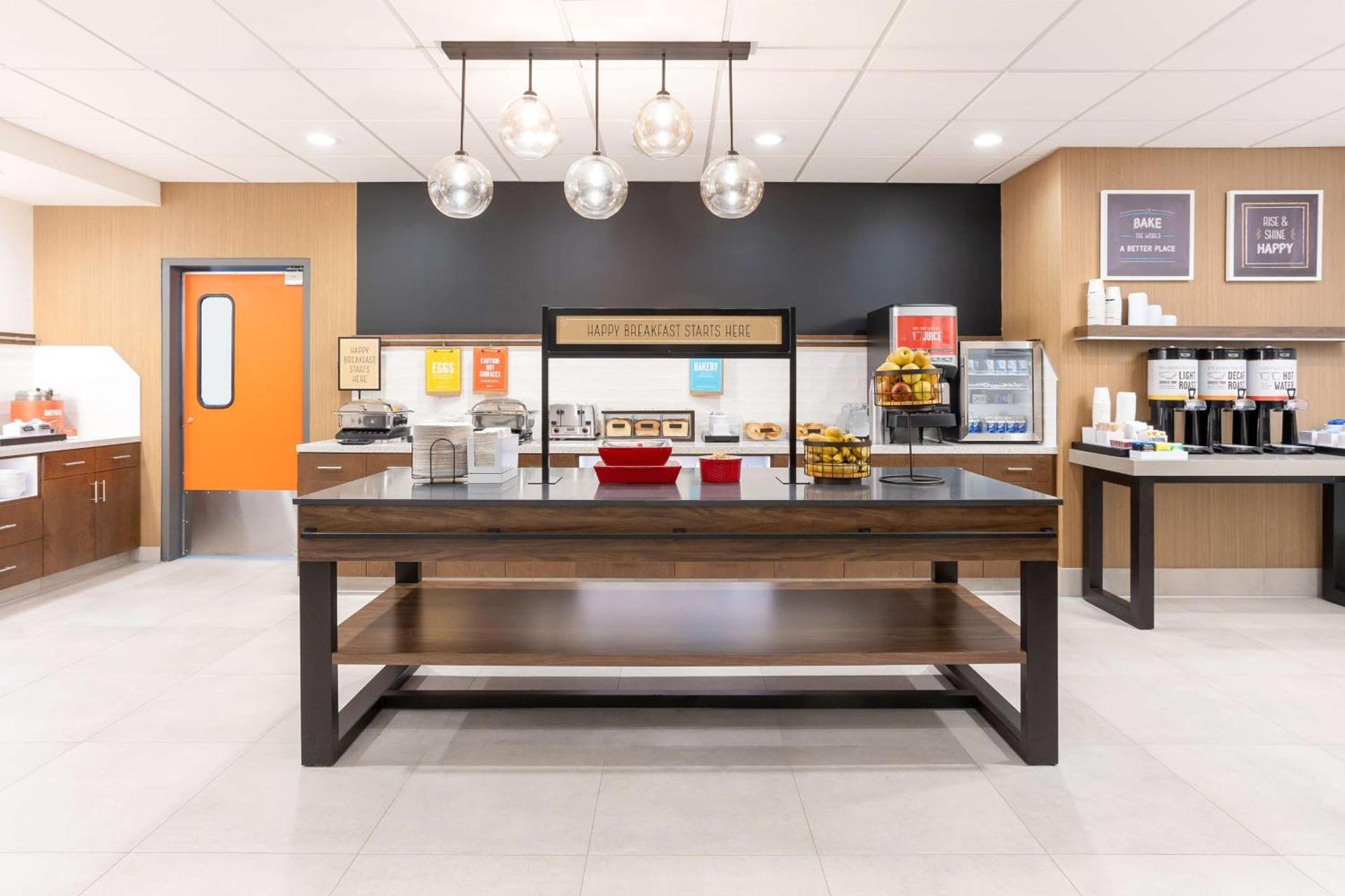 Hampton Inn & Suites Santa Rosa Sonoma Wine Country photo 12