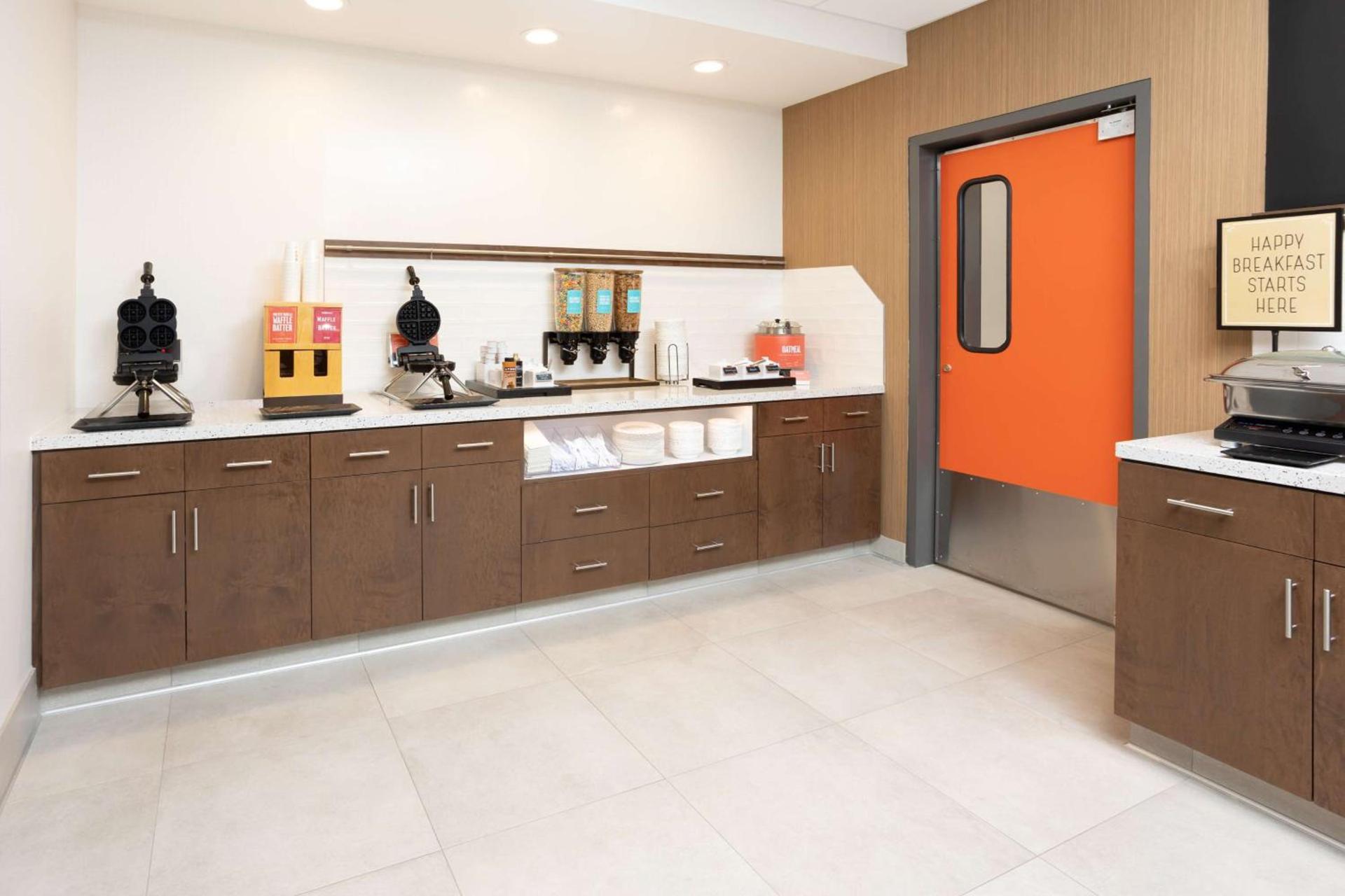 Hampton Inn & Suites Santa Rosa Sonoma Wine Country photo 13