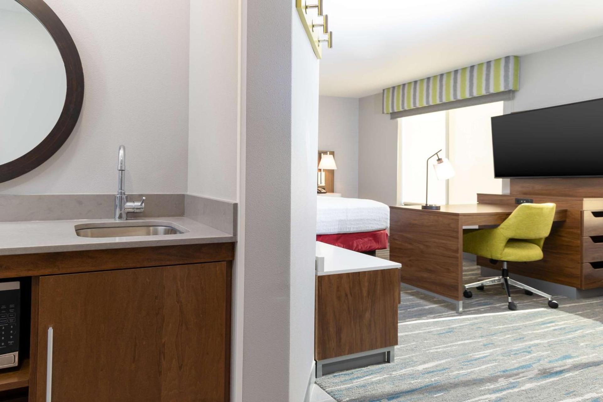 Hampton Inn & Suites Santa Rosa Sonoma Wine Country photo 23