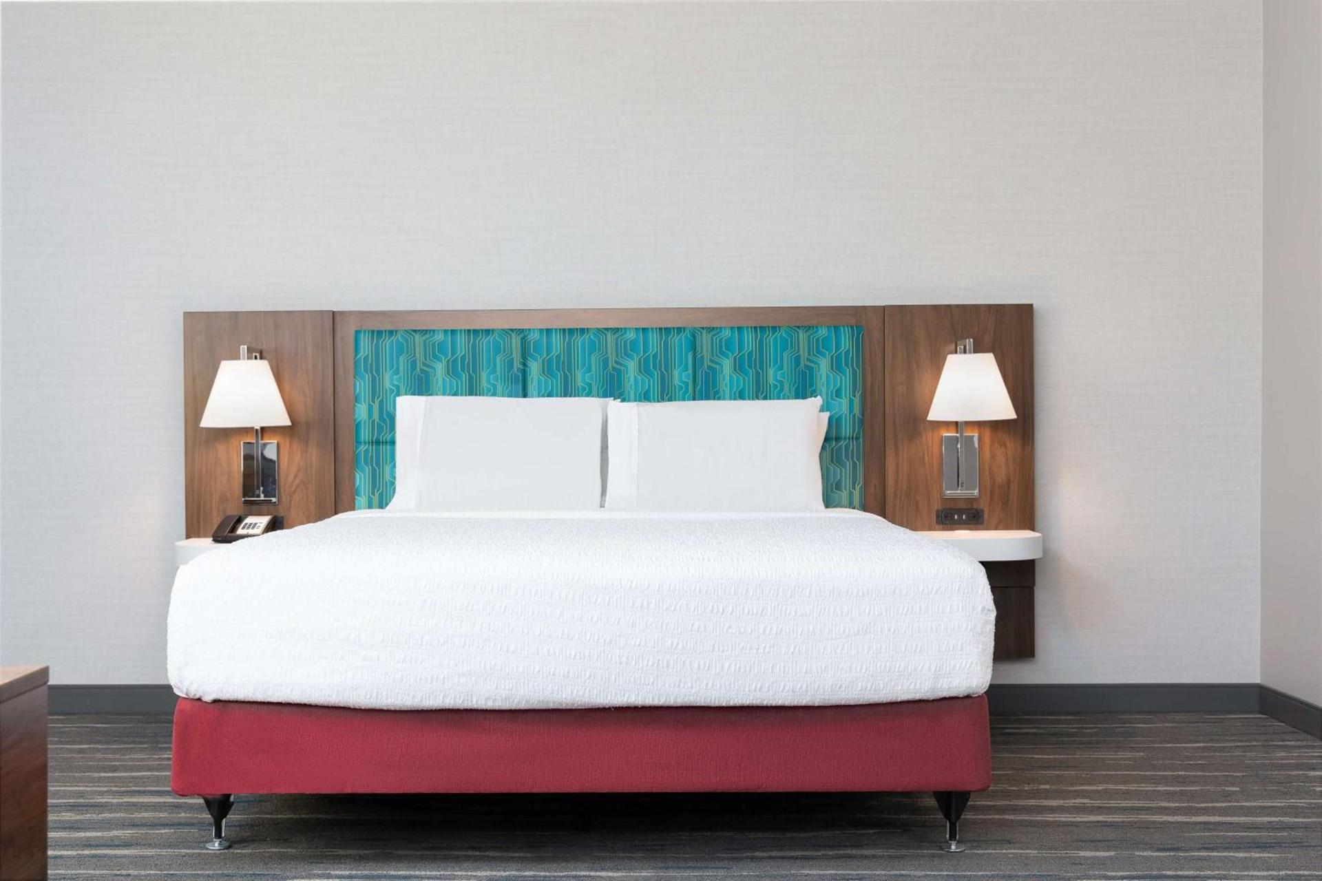 Hampton Inn & Suites Santa Rosa Sonoma Wine Country photo 28