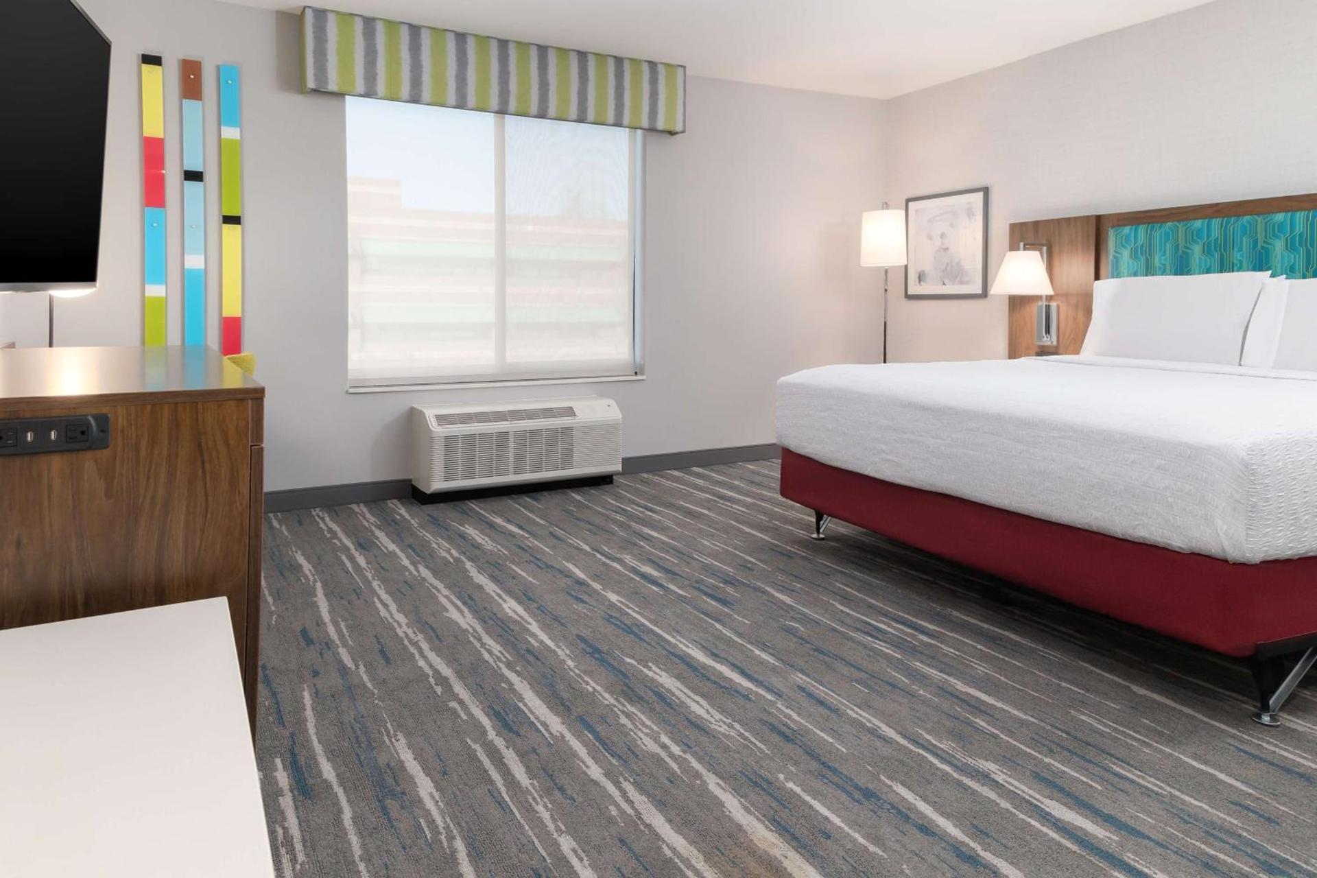Hampton Inn & Suites Santa Rosa Sonoma Wine Country photo 37