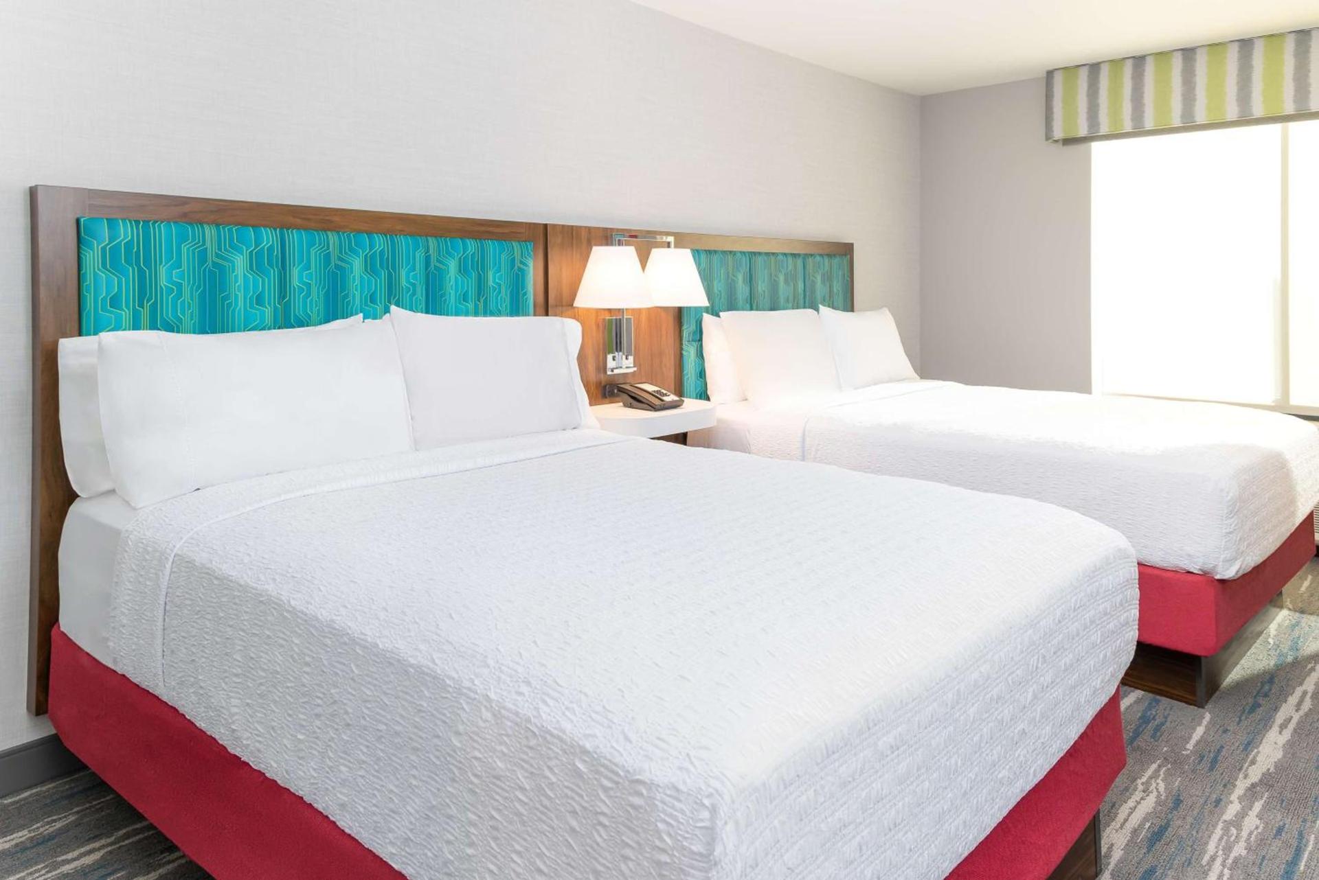 Hampton Inn & Suites Santa Rosa Sonoma Wine Country photo 43
