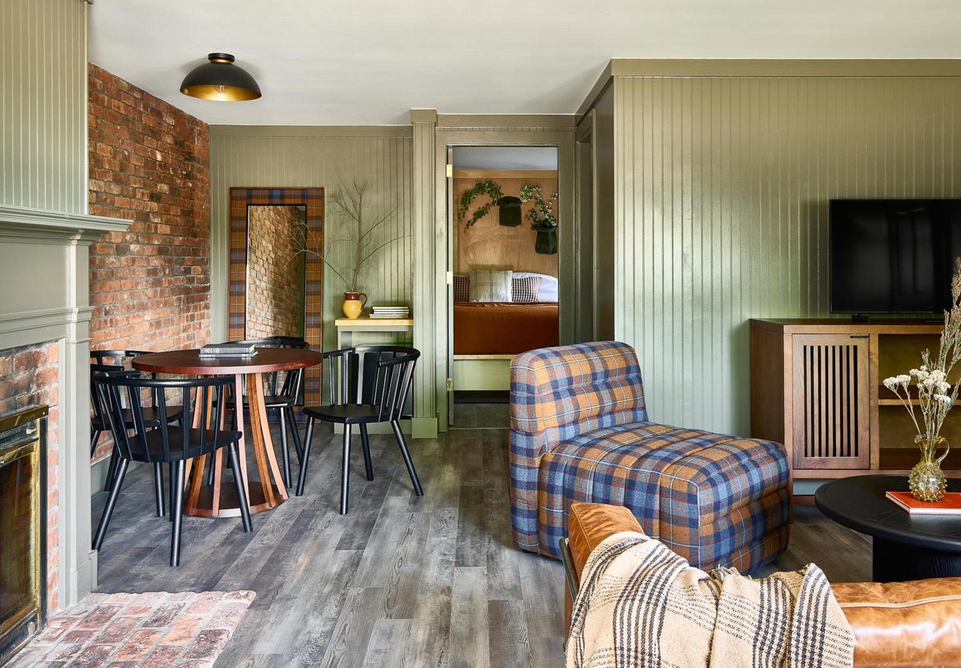 Bluebird Cady Hill Lodge photo 29