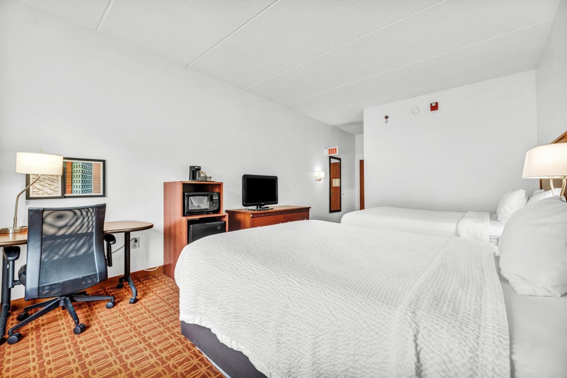 Fairfield Inn by Marriott Lumberton photo 84