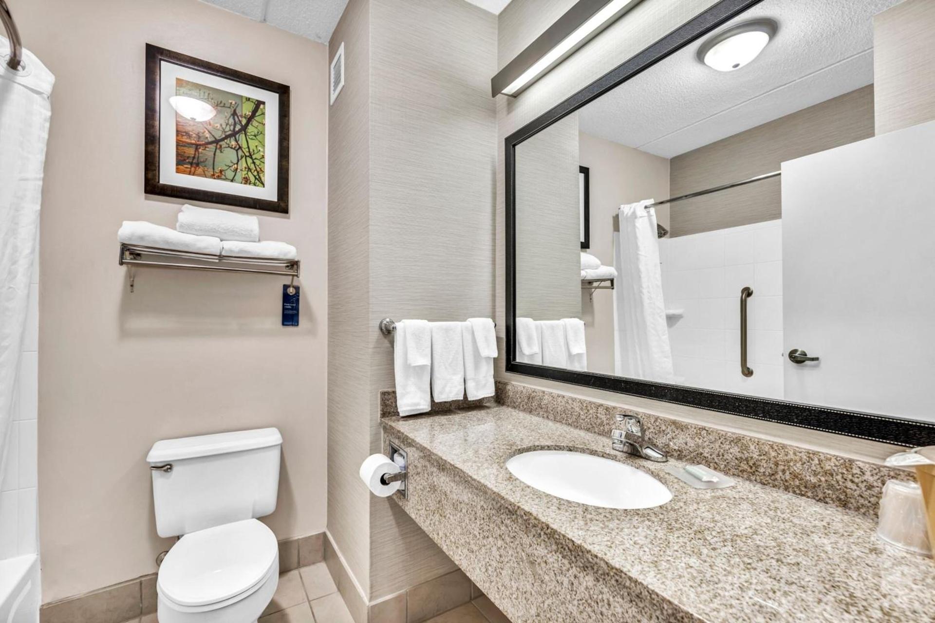 Fairfield Inn by Marriott Lumberton photo 86
