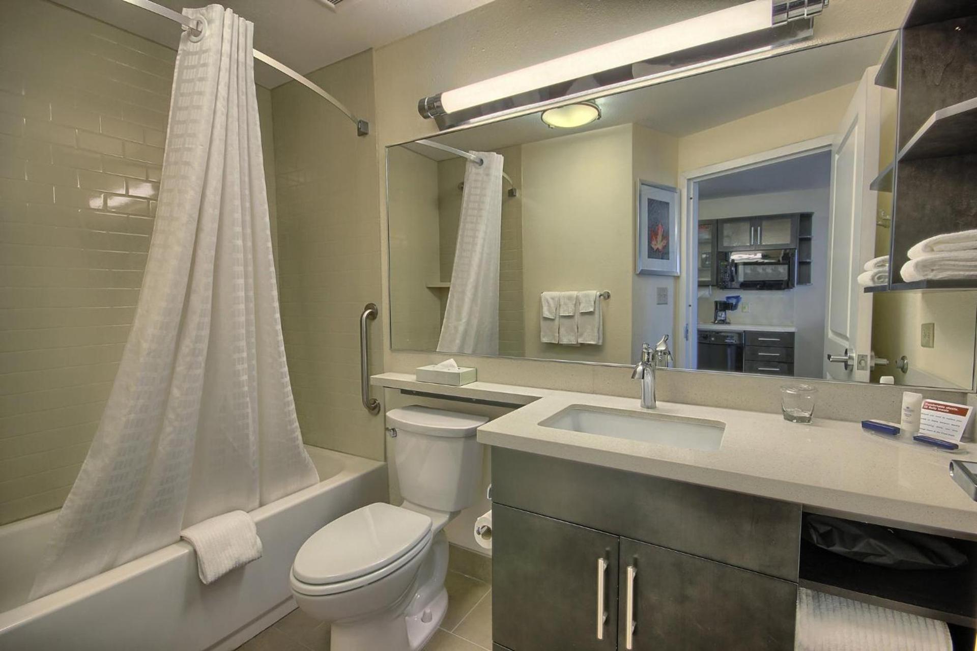 Candlewood Suites Columbus - Grove City by IHG photo 25