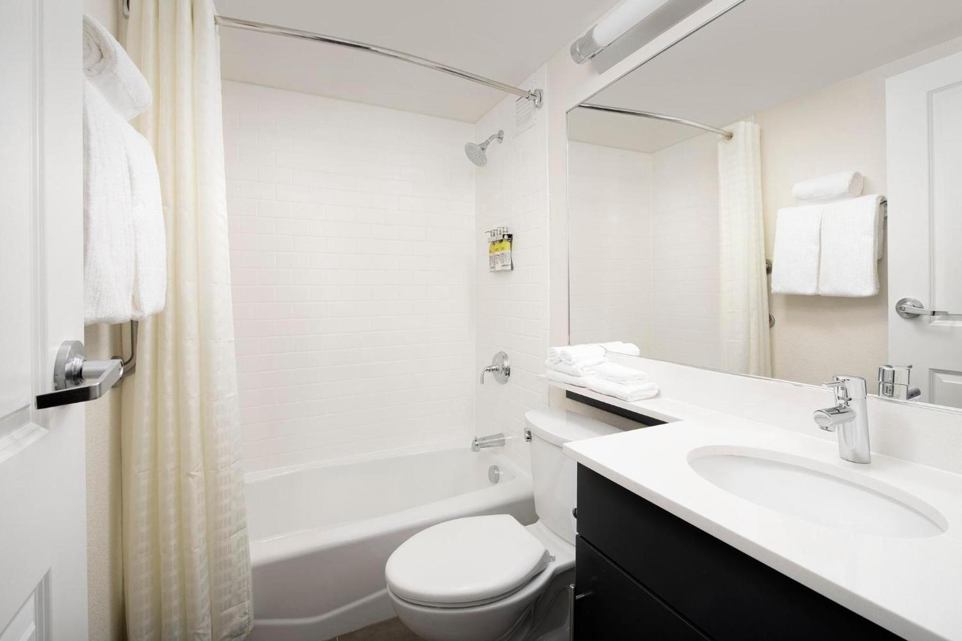Candlewood Suites Alexandria West by IHG photo 19