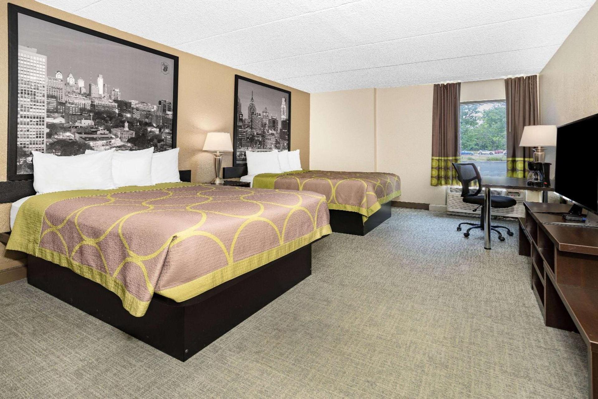 Super 8 by Wyndham Mount Laurel photo 18