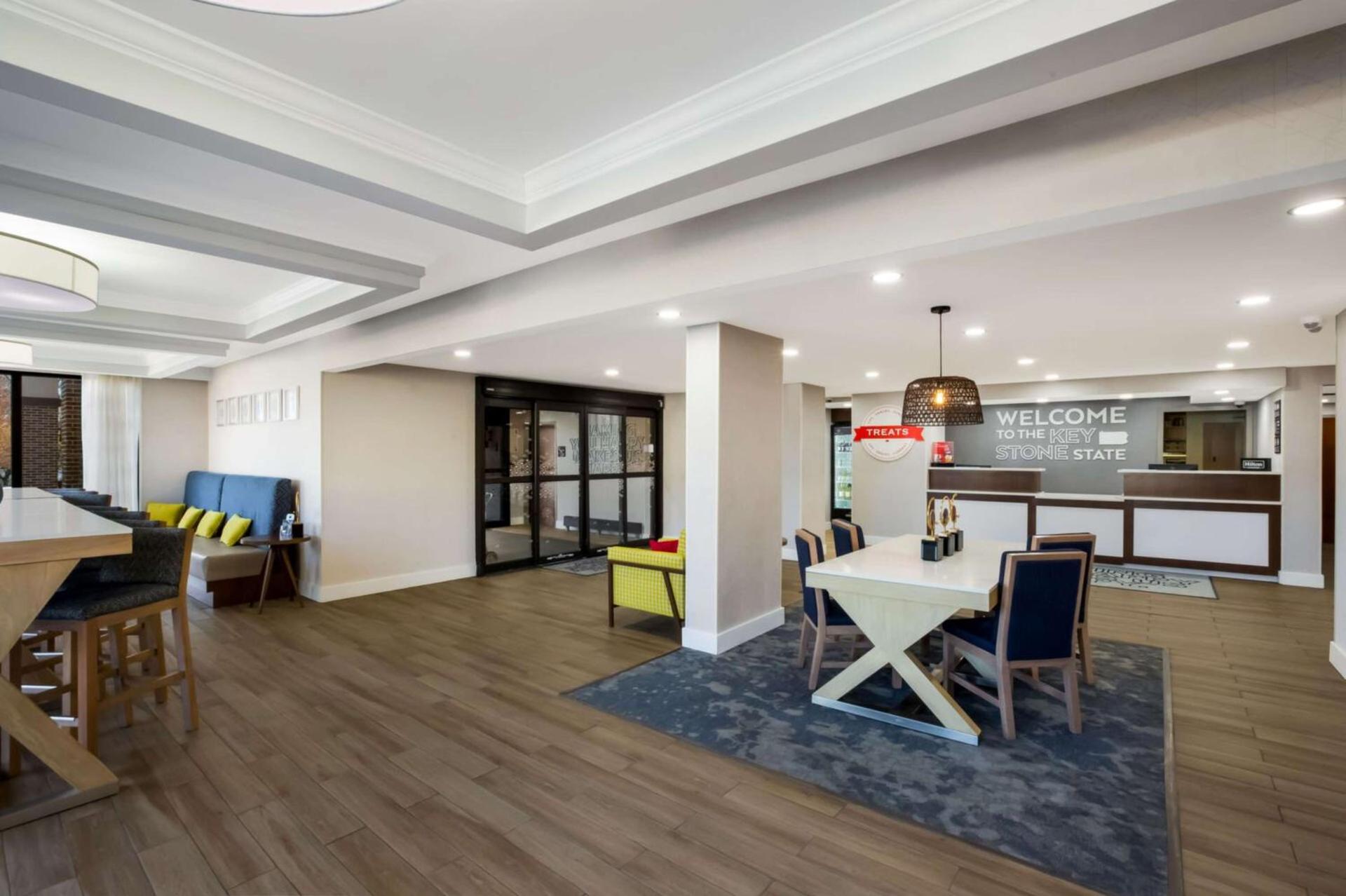 Hampton Inn Philadelphia/Willow Grove photo 2