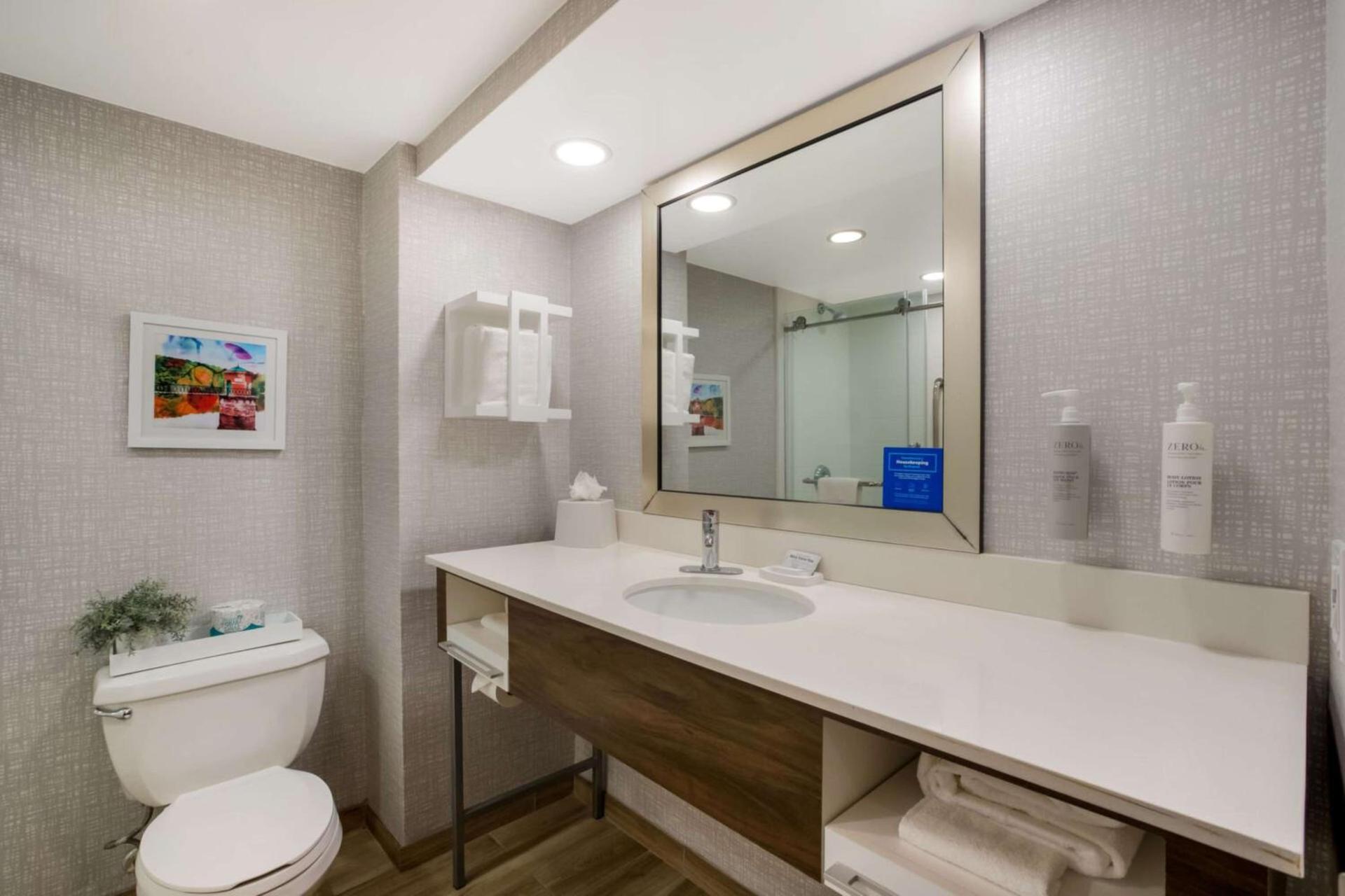 Hampton Inn Philadelphia/Willow Grove photo 8