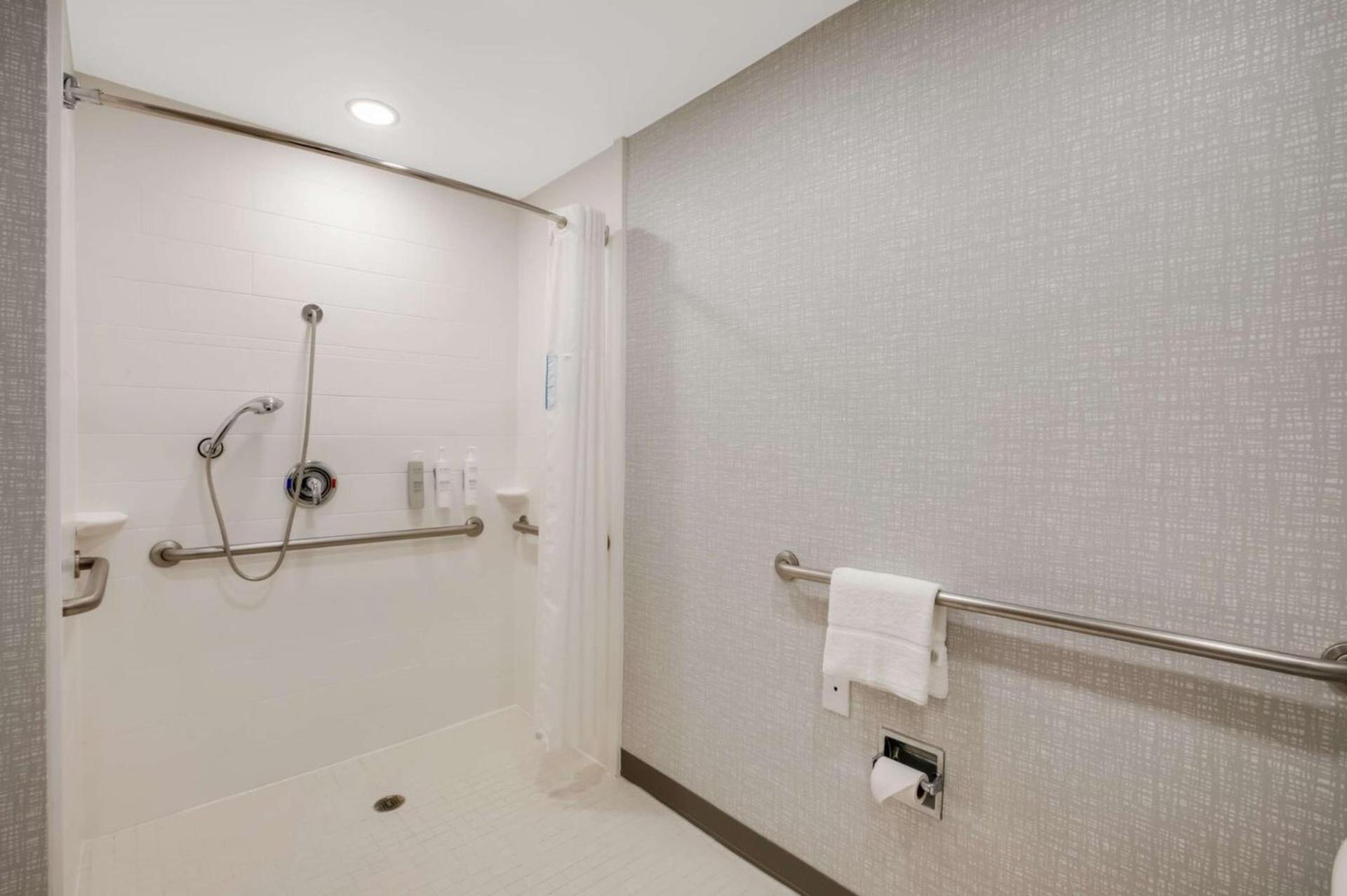 Hampton Inn Philadelphia/Willow Grove photo 10