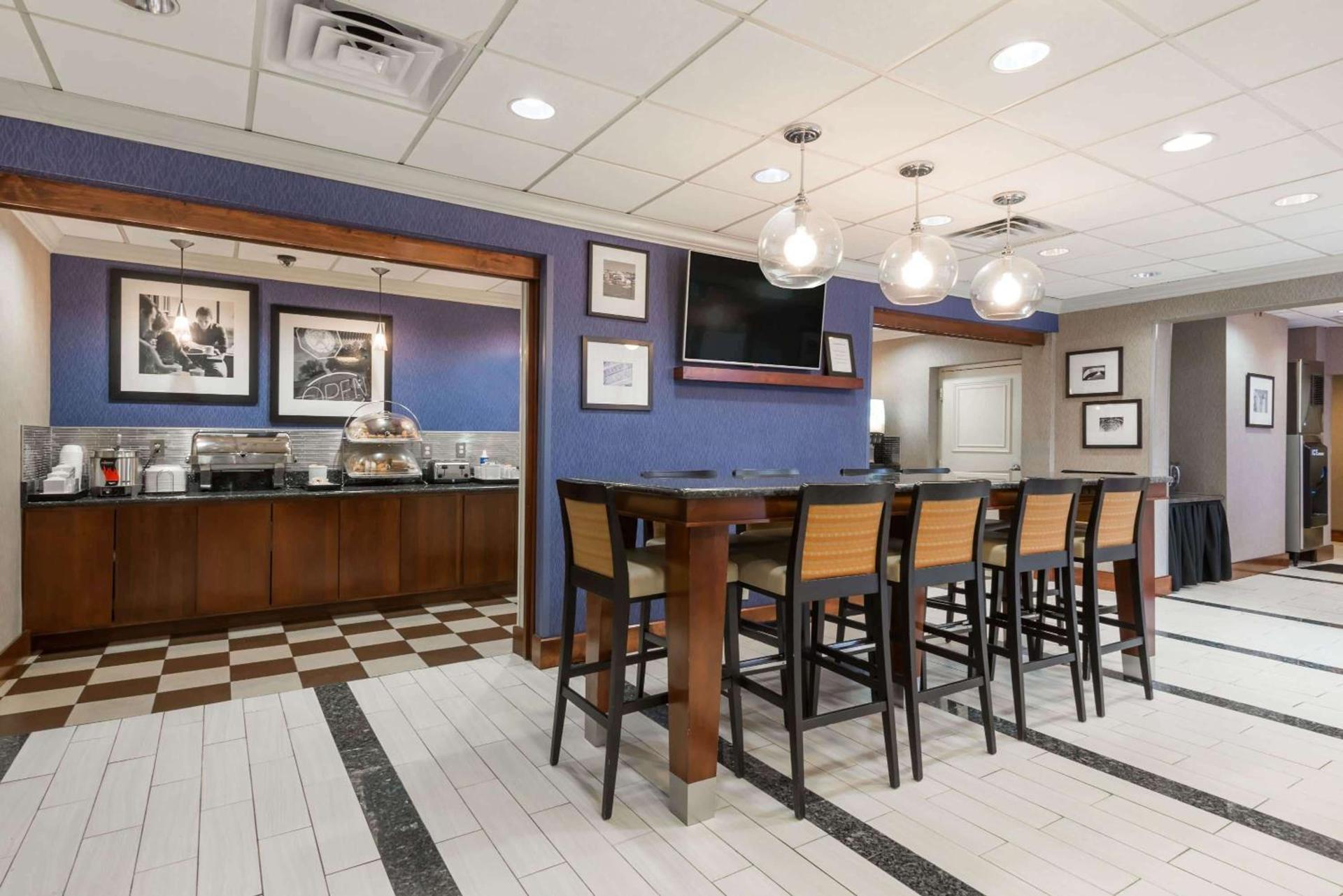Wingate by Wyndham Springfield photo 12
