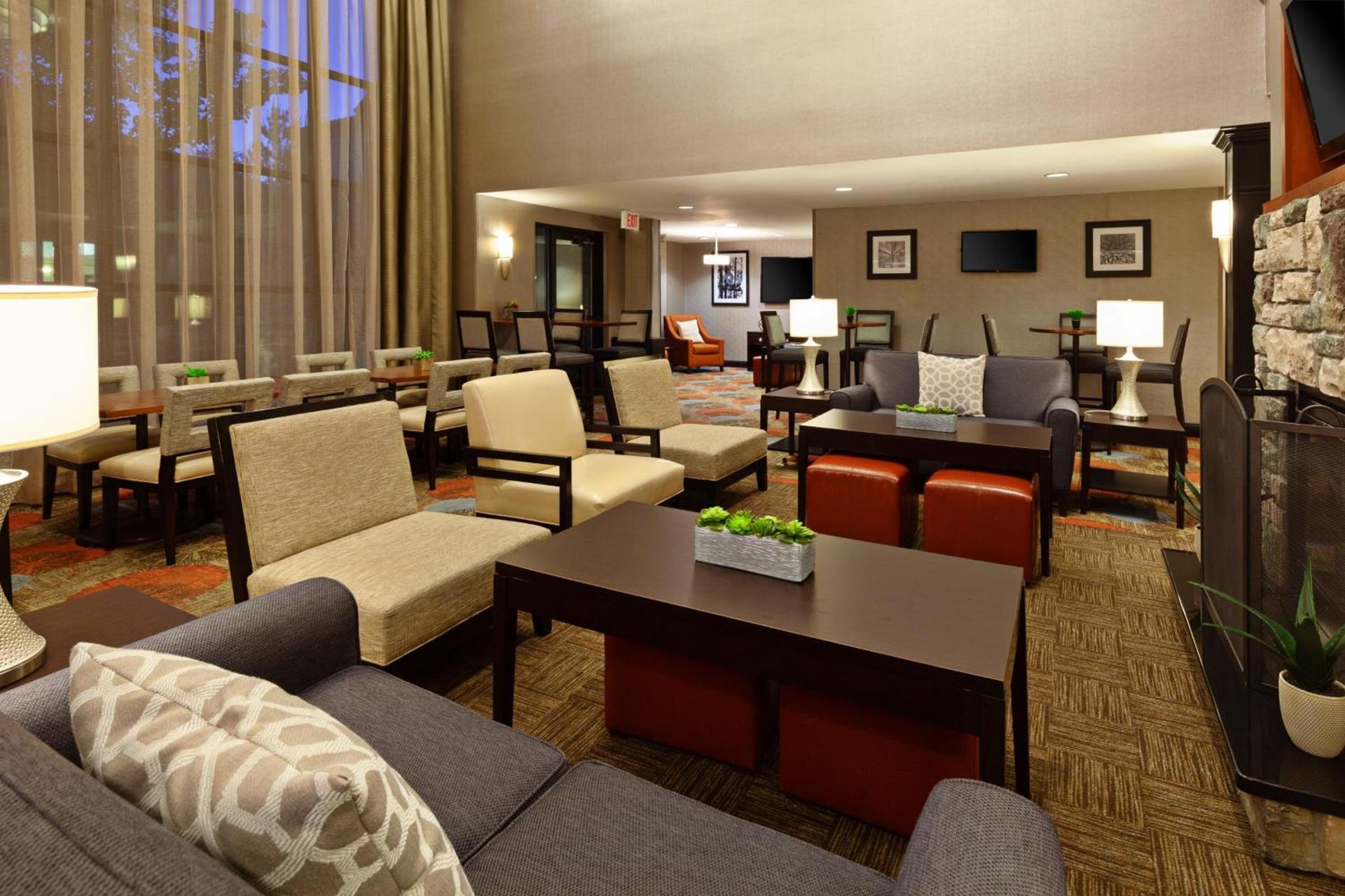 Staybridge Suites Fairfield Napa Valley Area by IHG photo 38