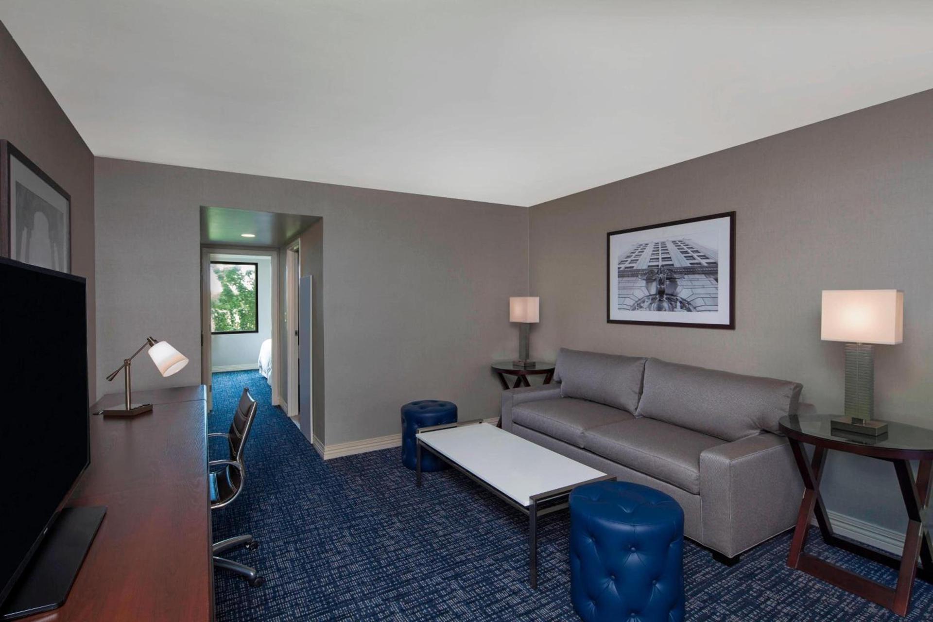 Sheraton Suites Philadelphia Airport photo 11
