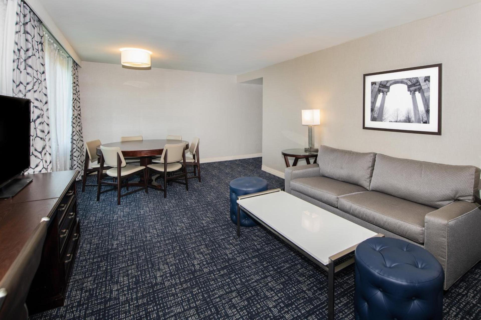 Sheraton Suites Philadelphia Airport photo 12
